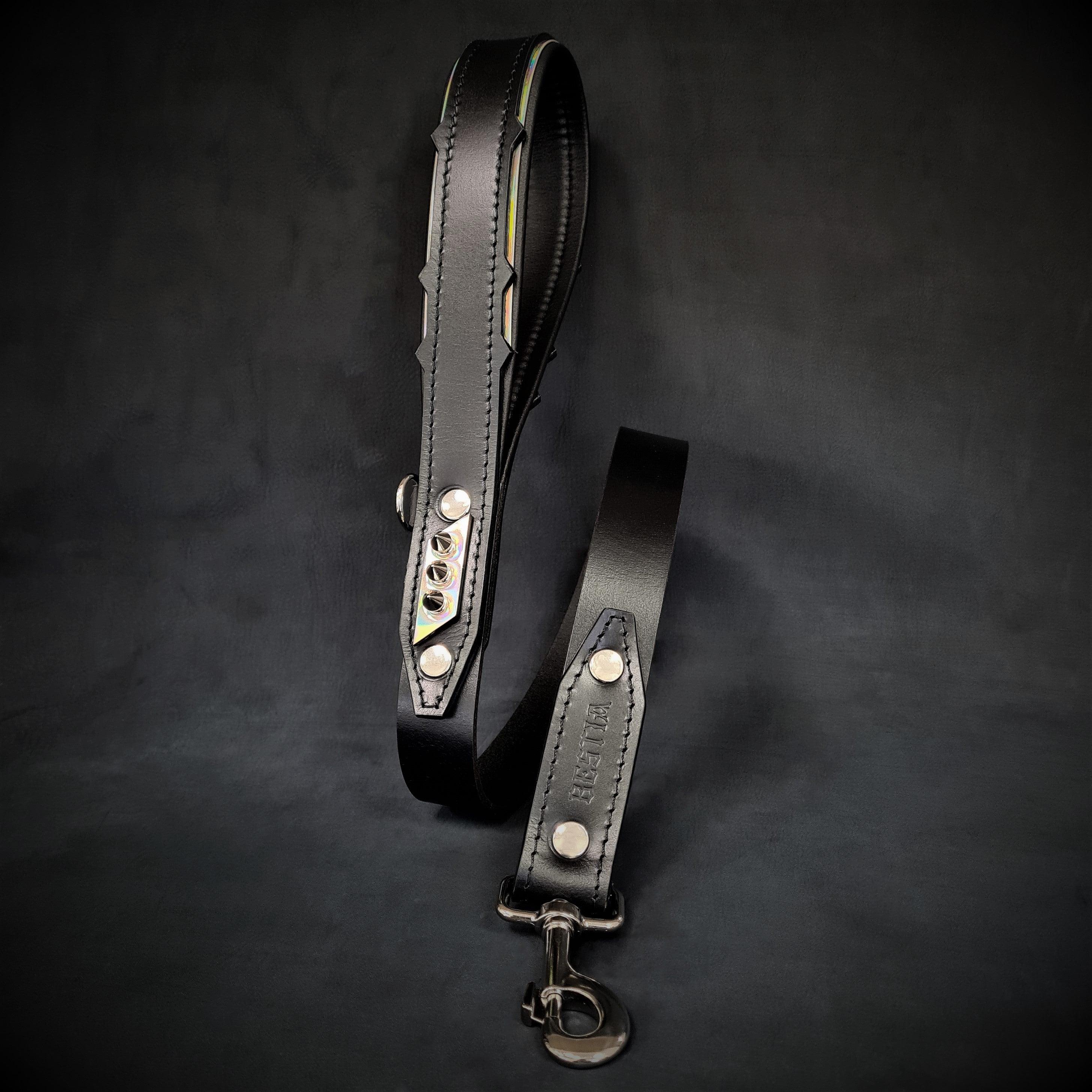 The Midas leash Silver