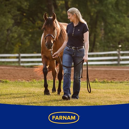 Farnam Natures Defense Water-Based Botanical Fly Repellent Spray for Horses, Ideal for Sensitive Skin, 32 oz