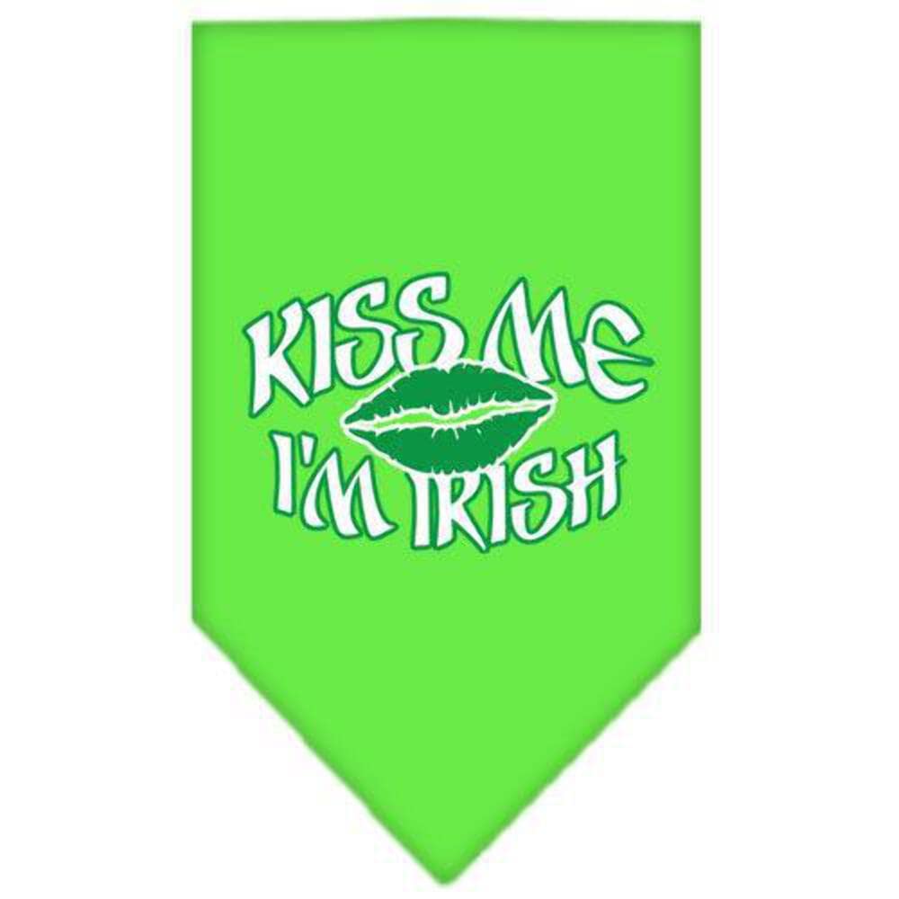 Mirage Pet Products Kiss Me I'm Irish Screen Print Bandana, Small, Cocoa