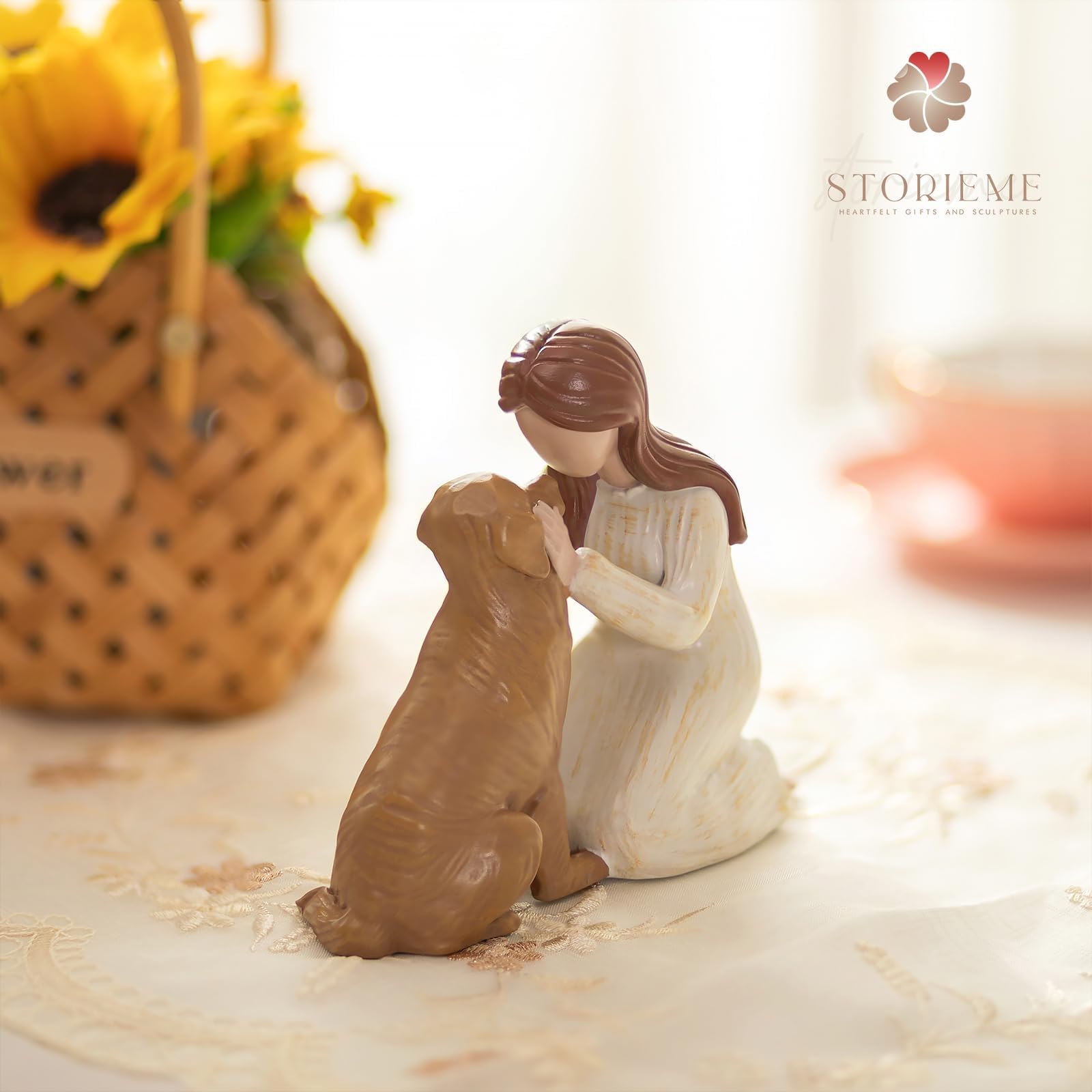 Storieme Golden Retriever Memorial Figurine - Pet Bereavement Statue for Dog Lovers - Small 5.2" x 4.3" - Beige