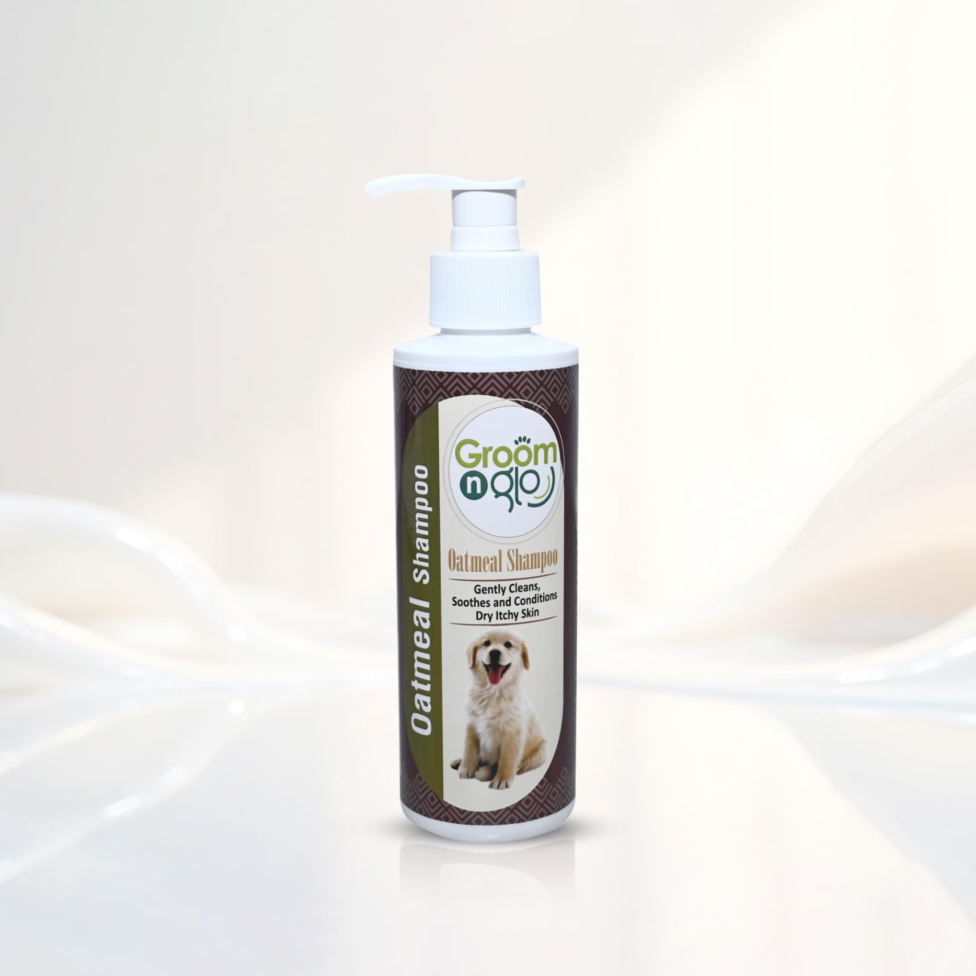 Groom N Glo Oat Meal Dog Shampoo I Allergy Relief, AntiDandruff, AntiItching, For Sensitive Skin, Soothing, Conditioning Oat M