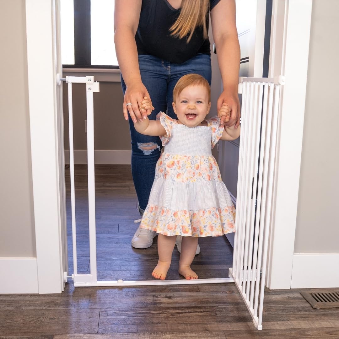 Toddleroo By North States Stepsafe Auto-Close Baby Gate In White