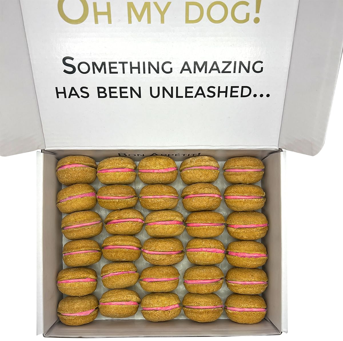 Bonne et Filou Dog Treats Strawberry Cupcakes - Gourmet Macaron Cakes, 40 Count Bulk Pack - Healthy & Delicious Human Grade Snac