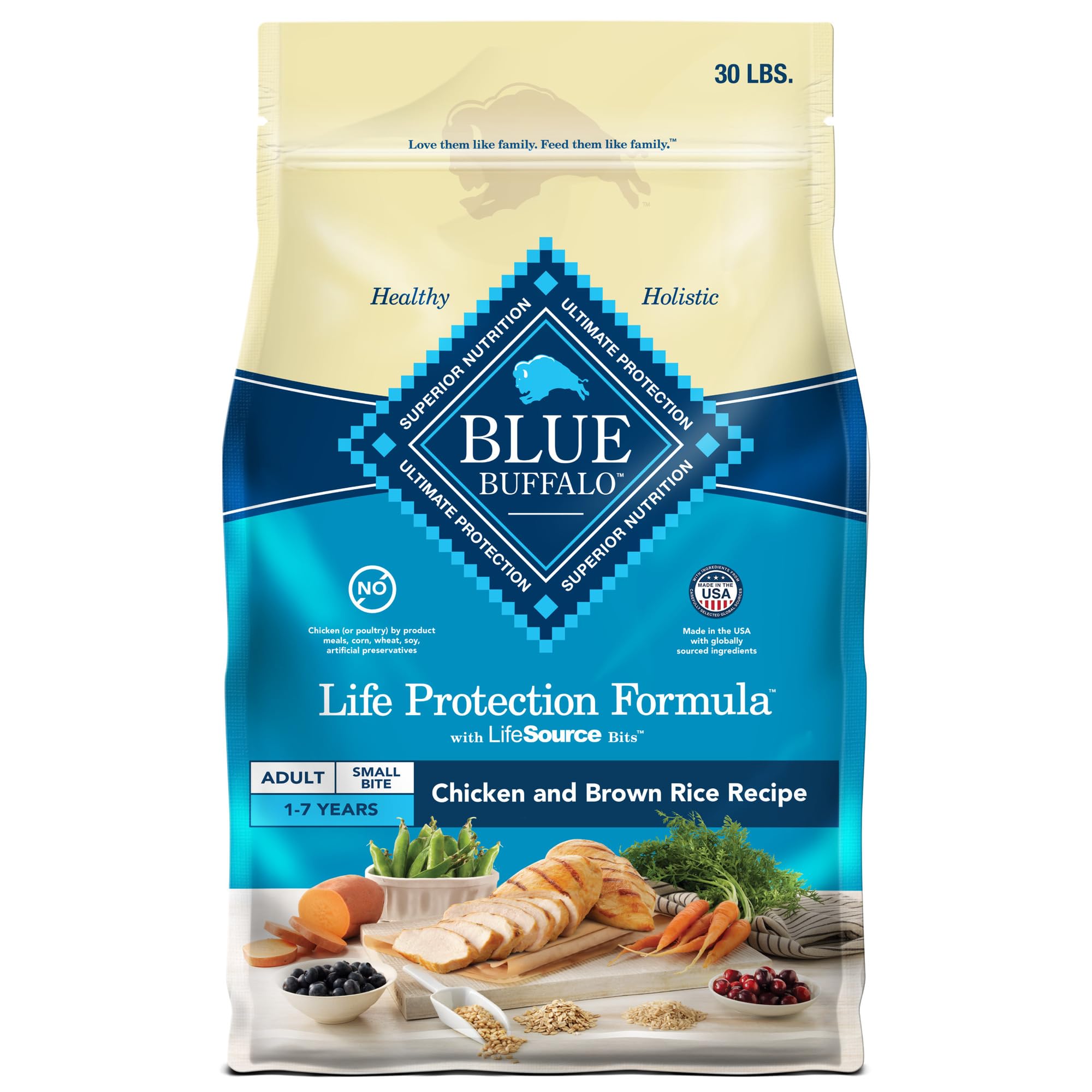 Blue Buffalo Life Protection Formula Adult Small Bite Dry Dog Food, Helps Build and Maintain Strong Muscles, Made with Natural I