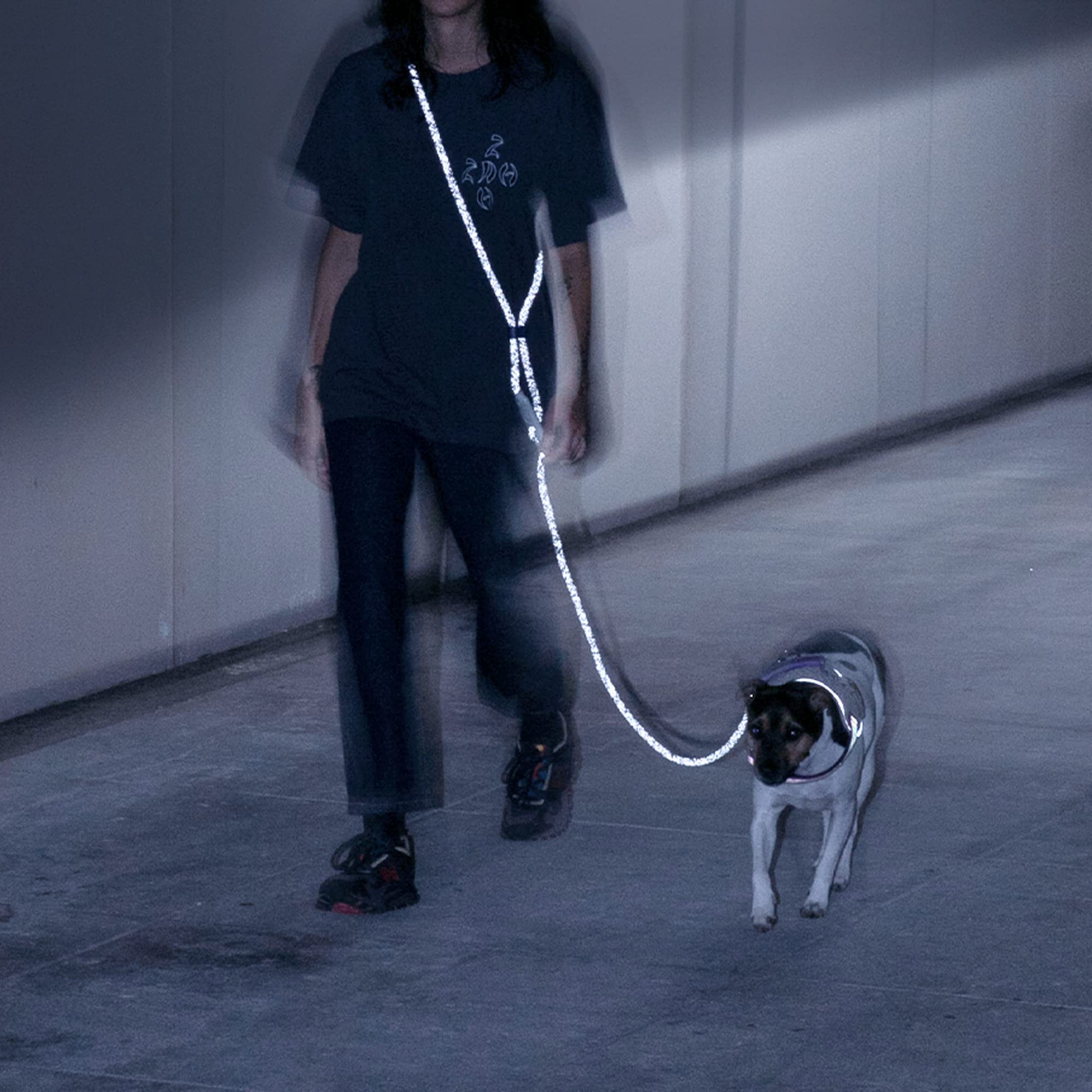 Nox Reflective 3-In-1 Hands-Free Dog Leash, Versatile Crossbody Rope Leash, Adjustable Long Leash, Easy On The Wrist