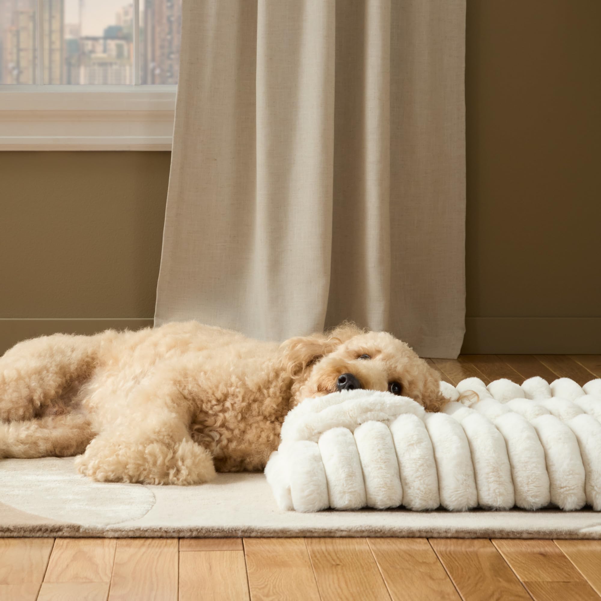 Town & Country Luxe CuddleTown Ribbed Bubble Stripe Pillow Crate Mat Pet Bed, Machine Washable Cover, Soft & Calming, Non-Slip B