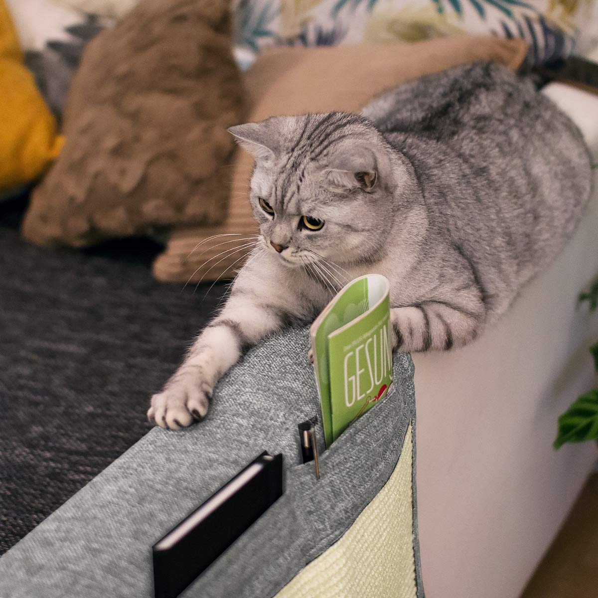 Navaris Cat Scratch Armrest Organizer - Sisal Furniture Protector Scratching Pad For Cats - Scratcher Mat Cover For Sofa Couch Armchair - Light Gray
