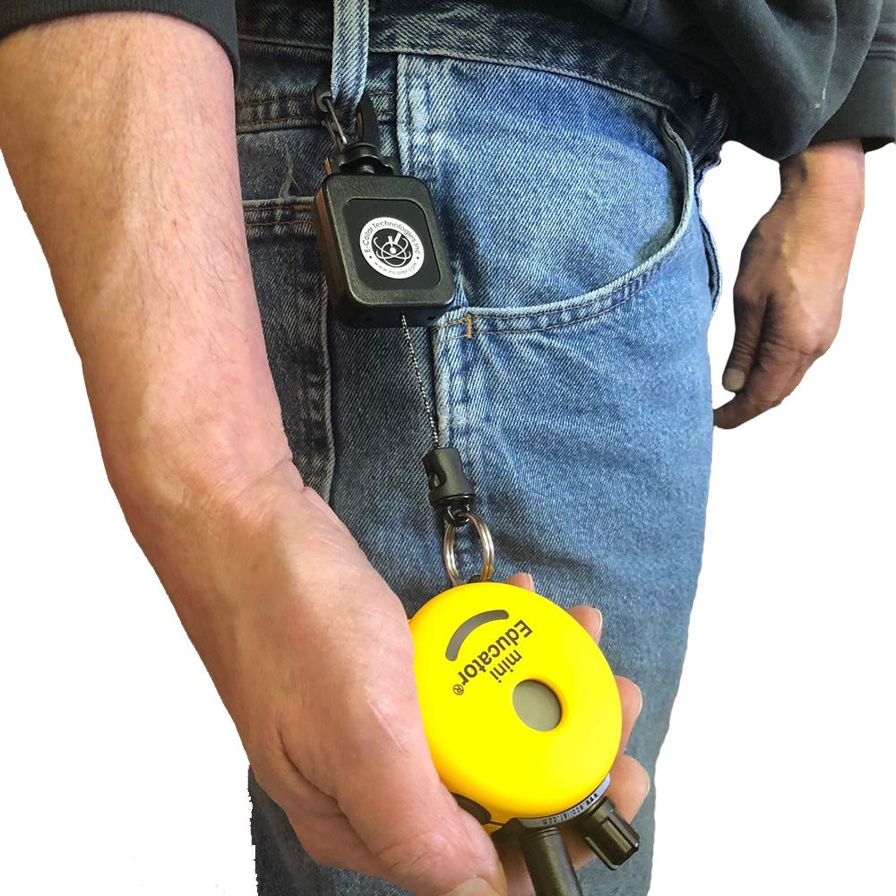 Educator Gear Keeper Retractable Transmitter Holder,Black