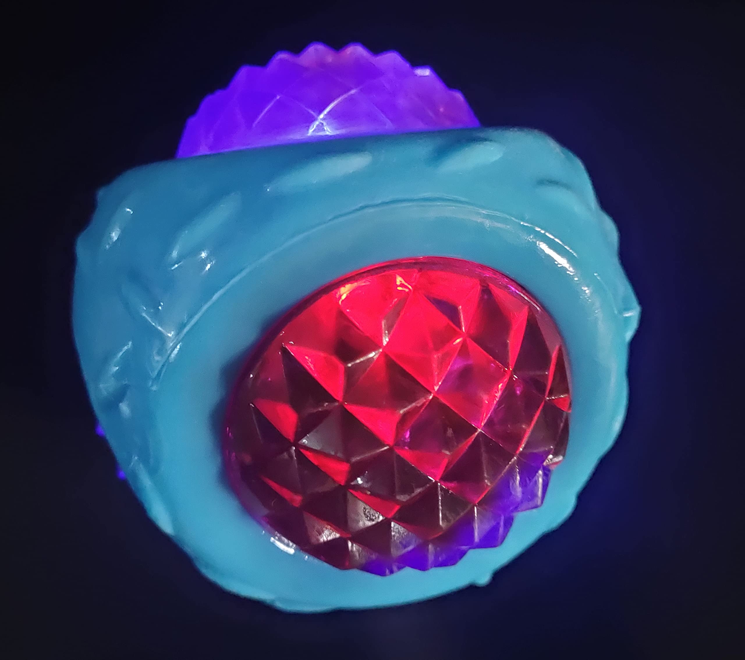 Pups&Pets Dog Floating Ball NonToxic Teething And Training Lighting Led Ball With Sound Squeaky Squeaker Ball Chew Toy For Dogs