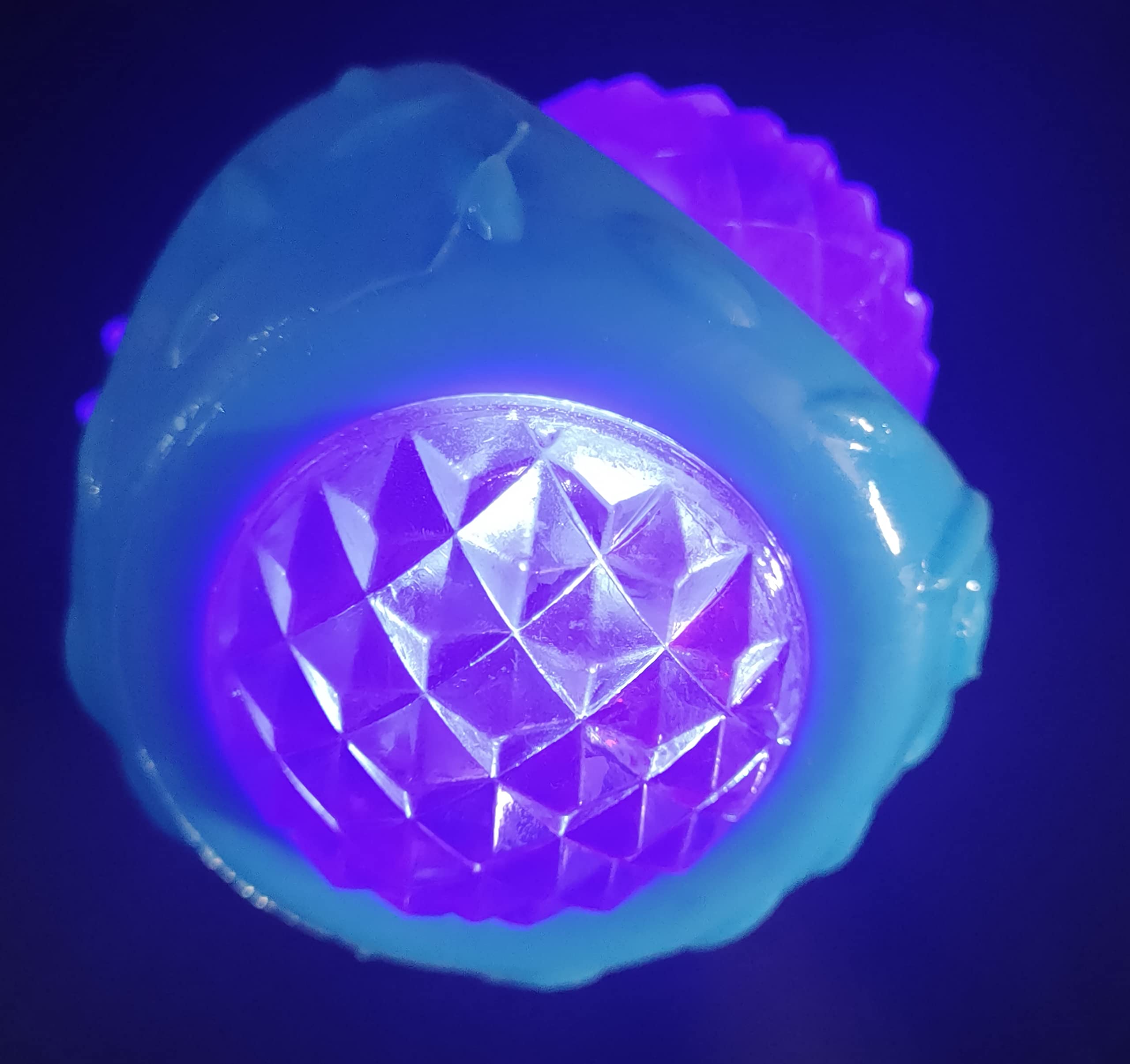 RvPaws Big Rubber Durable LED Diamond Ball with Squeaker Sound Chew Toy Ideal for Chewing and Playing Dogs and Puppies (Colour A