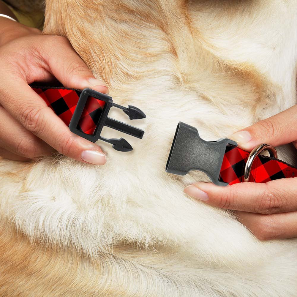Buckle-Down Plastic Clip Collar - Diagonal Buffalo Plaid Black/Red - 1' Wide - Fits 15-26' Neck - Large