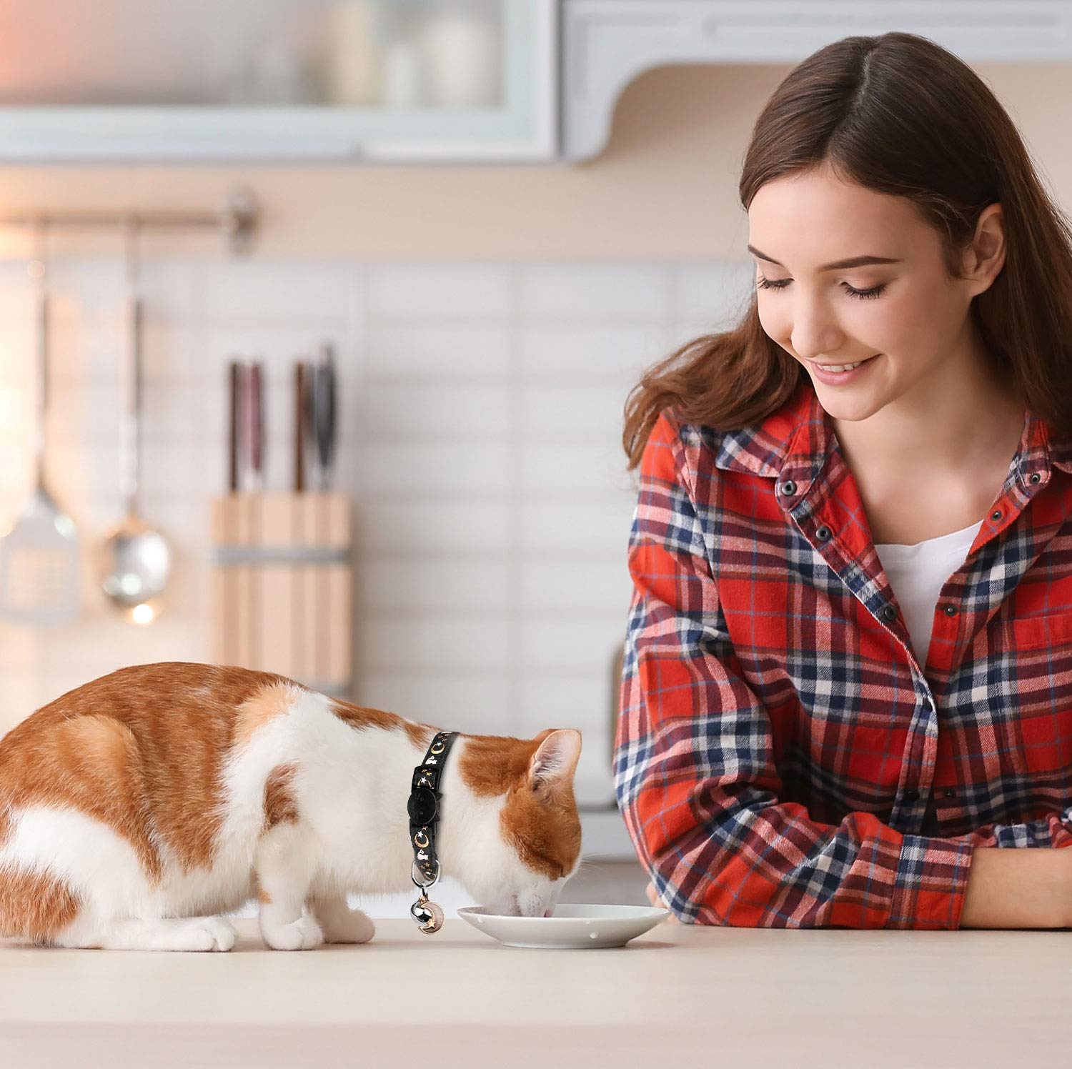 2Pcs Breakaway Cat Collars With Bell Cute Kitty Glow In The Dark Adjustable Kitten Collars 7.9-13.0 Inch(Grey&Black)