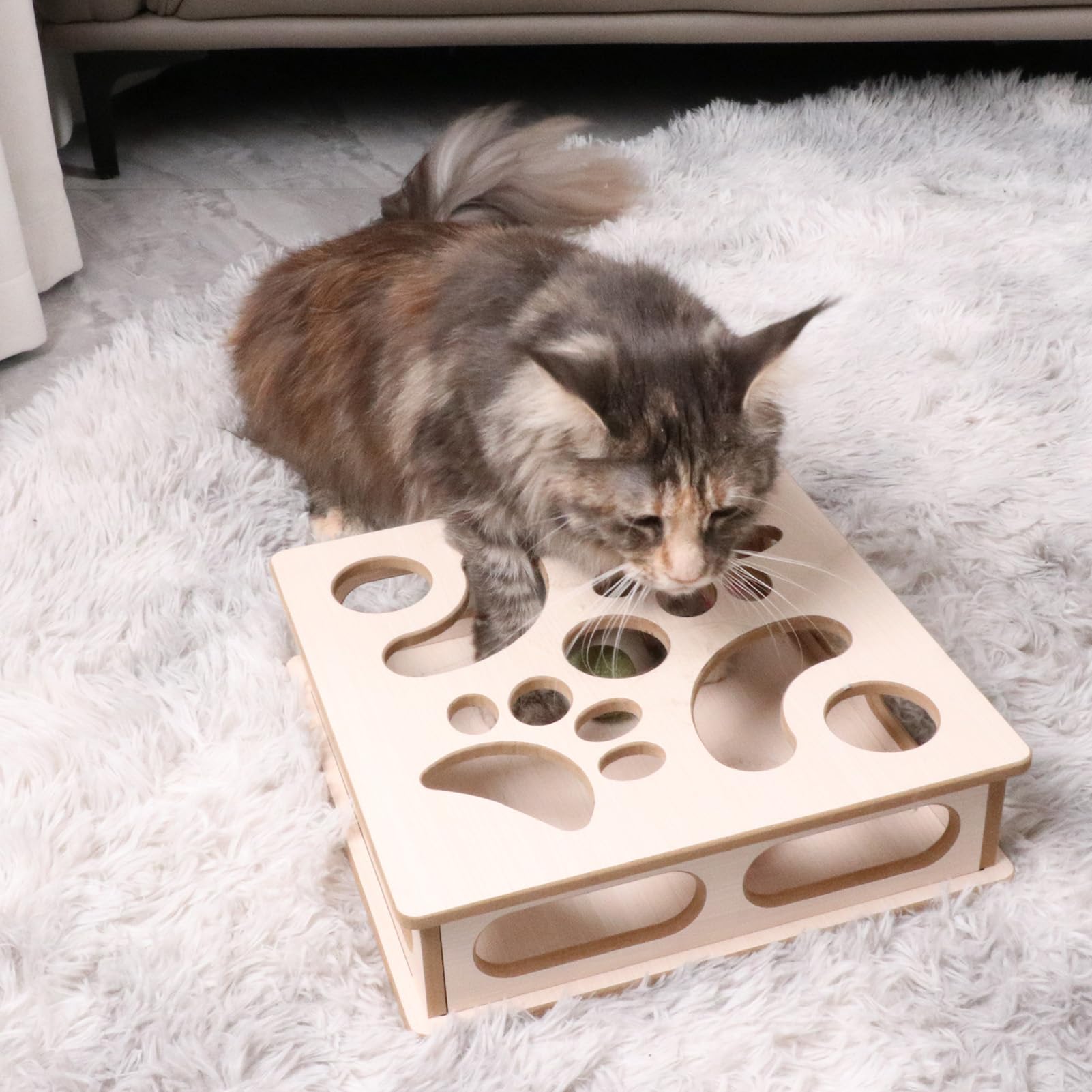DI BI GRAMAS Cat Interactive Box Puzzle Toy with 3 Small Balls and 1 Bell Indoor Hunting Exercise Toy for Kittens Natural Wood M