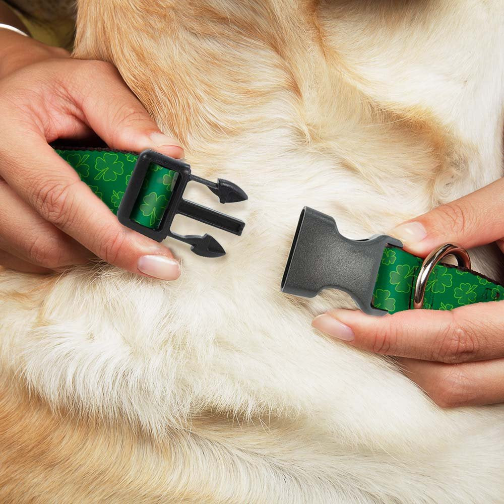 Buckle-Down Plastic Clip Collar - St. Pat'S Clovers Scattered Greens - 1' Wide - Fits 15-26' Neck - Large