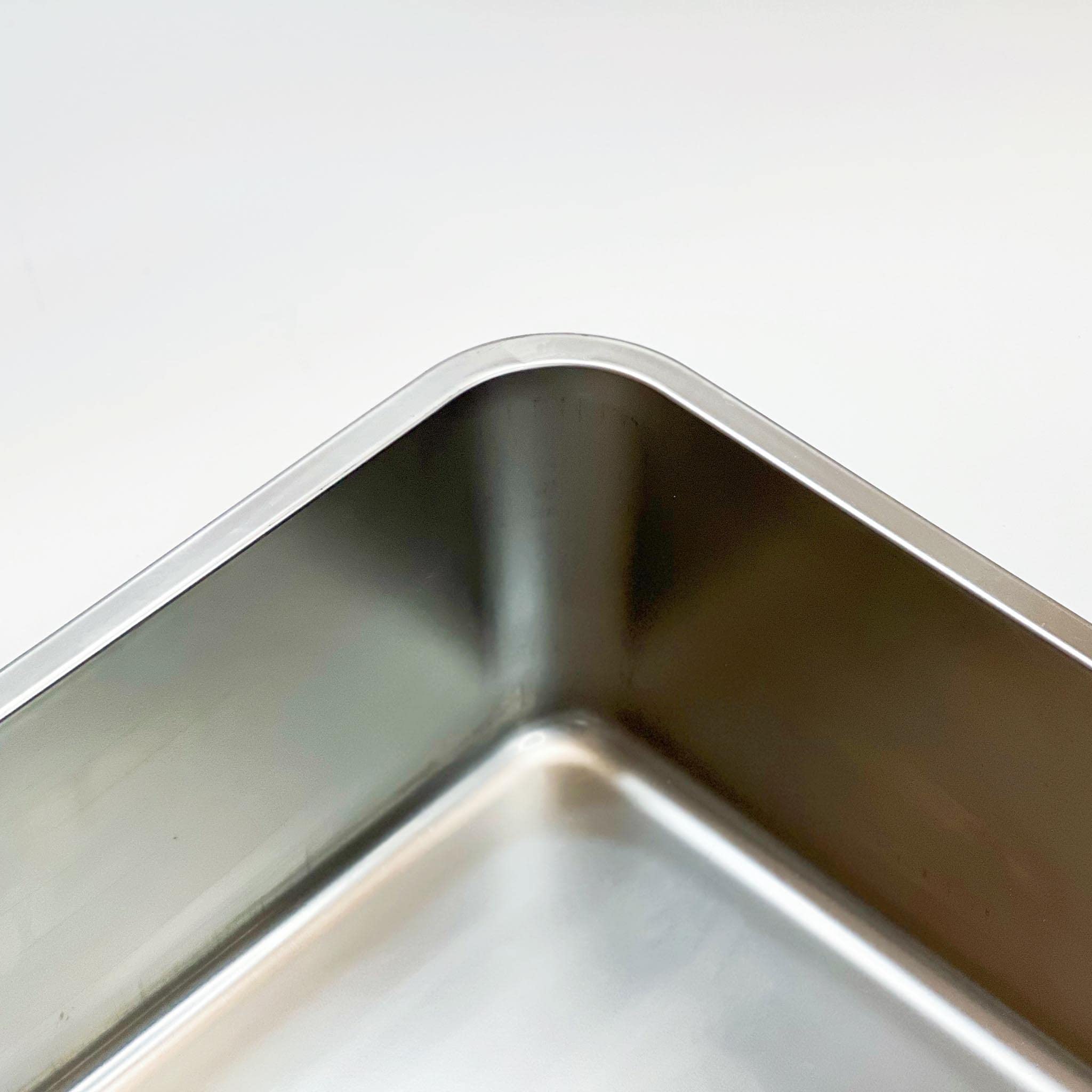 Kunwu Stainless Steel Pet Litter Box 20'X14'X2.75' For Cat, Dog & Rabbit, Corrosion Resistant Easy Clean Durable Pan (L (20'X14'), 2.75' Deep)