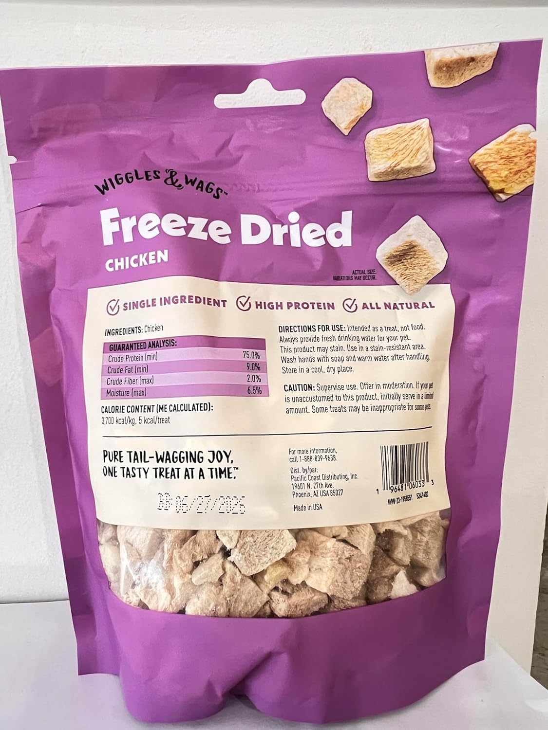 Wiggles & Wags Freeze Dried Chicken Dog Treats 1-5 oz Bag