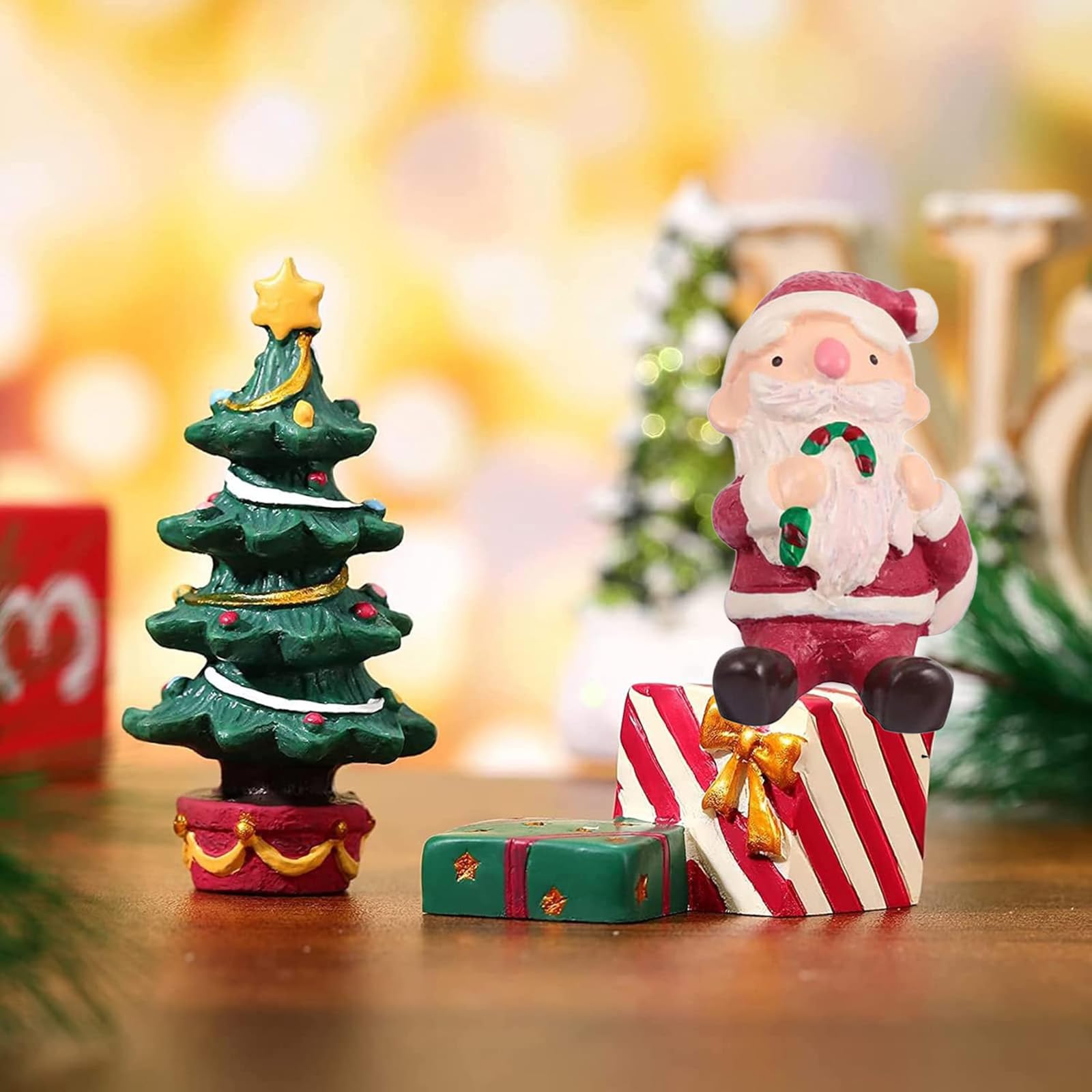 BicVaken 3 Pcs Christmas Aquarium Decoration - Cute Resin Ornament Fish Tank Decoration, Santa Christmas Tree Statue Supplies fo