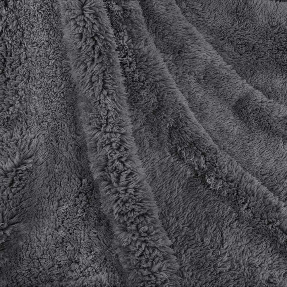 Petami Fluffy Waterproof Dog Blanket For Medium Large Dogs, Soft Warm Pet Sherpa Throw Pee Proof Couch Cover, Reversible Cat Bed Blanket Sofa Protector, Plush Washable Pad (Gray, 29X40)