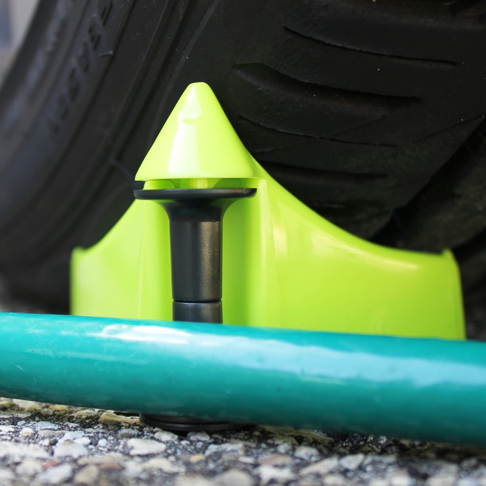 Detail Guardz Car Hose Guides (4 Pack Neon-Green)