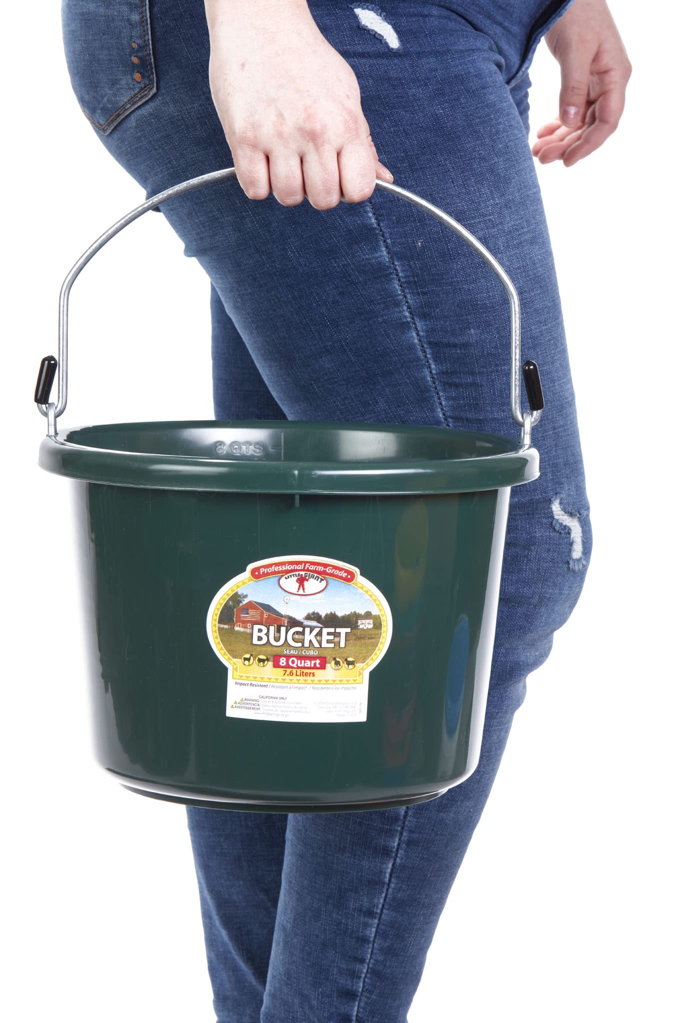 Little Giant Plastic Animal Feed Bucket | Round Plastic Feed Bucket with Metal Handle | Made in USA | 8 Quarts | Green