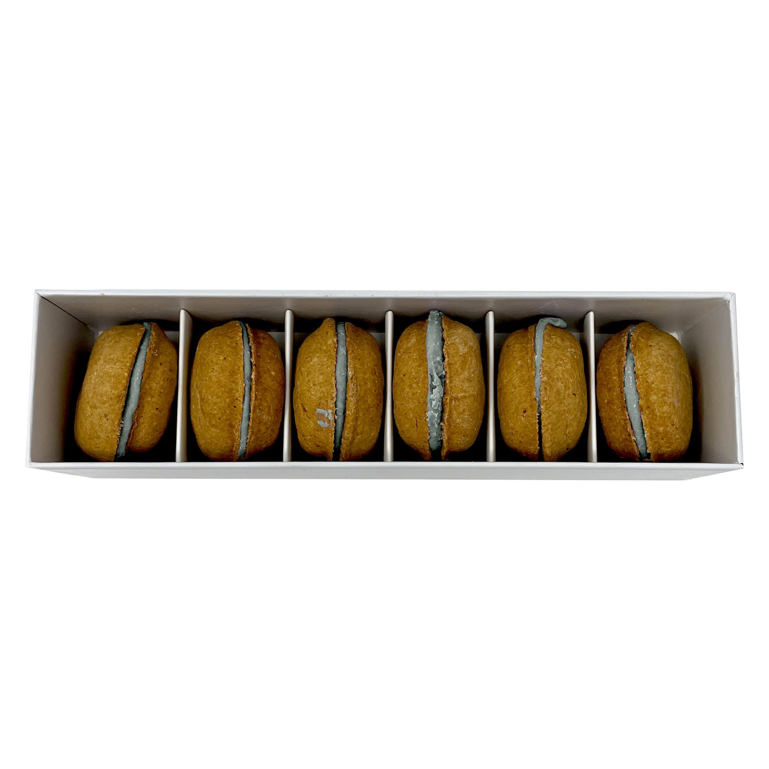 Dog Macarons - count of 6 (Dog Treats  Dog gifts)(D0102HIR0XU)