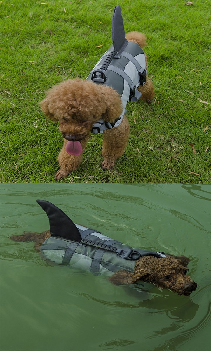 A-MORE Dog Life Jackets Dog Saver Life Jacket Dog Swimming Vest Adjustable Life Jacket for Dogs Medium