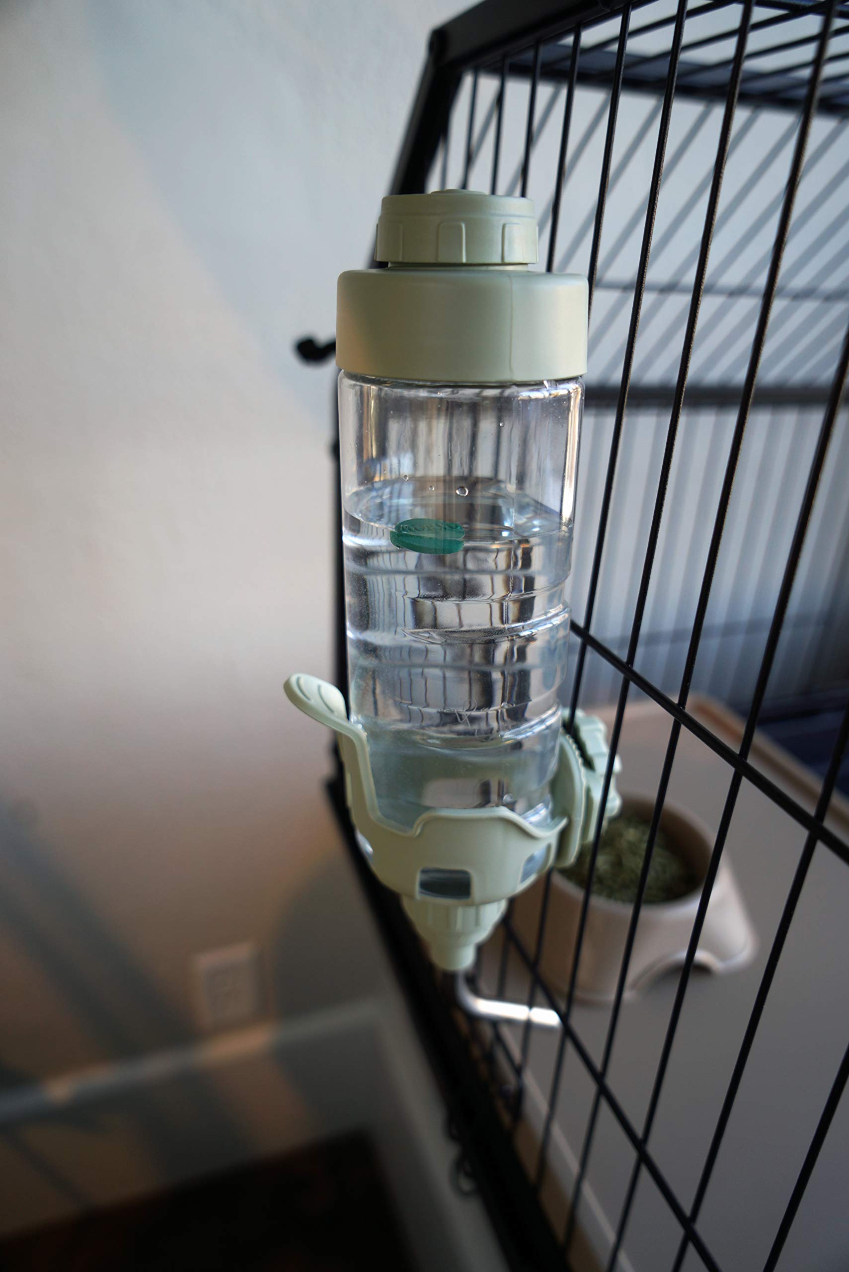 Oxbow Enriched Life Dripless Water Bottle, Essential Small Pet Accessory for Guinea Pig Cages & Rabbit Cage, Bunny Supplies, 15o