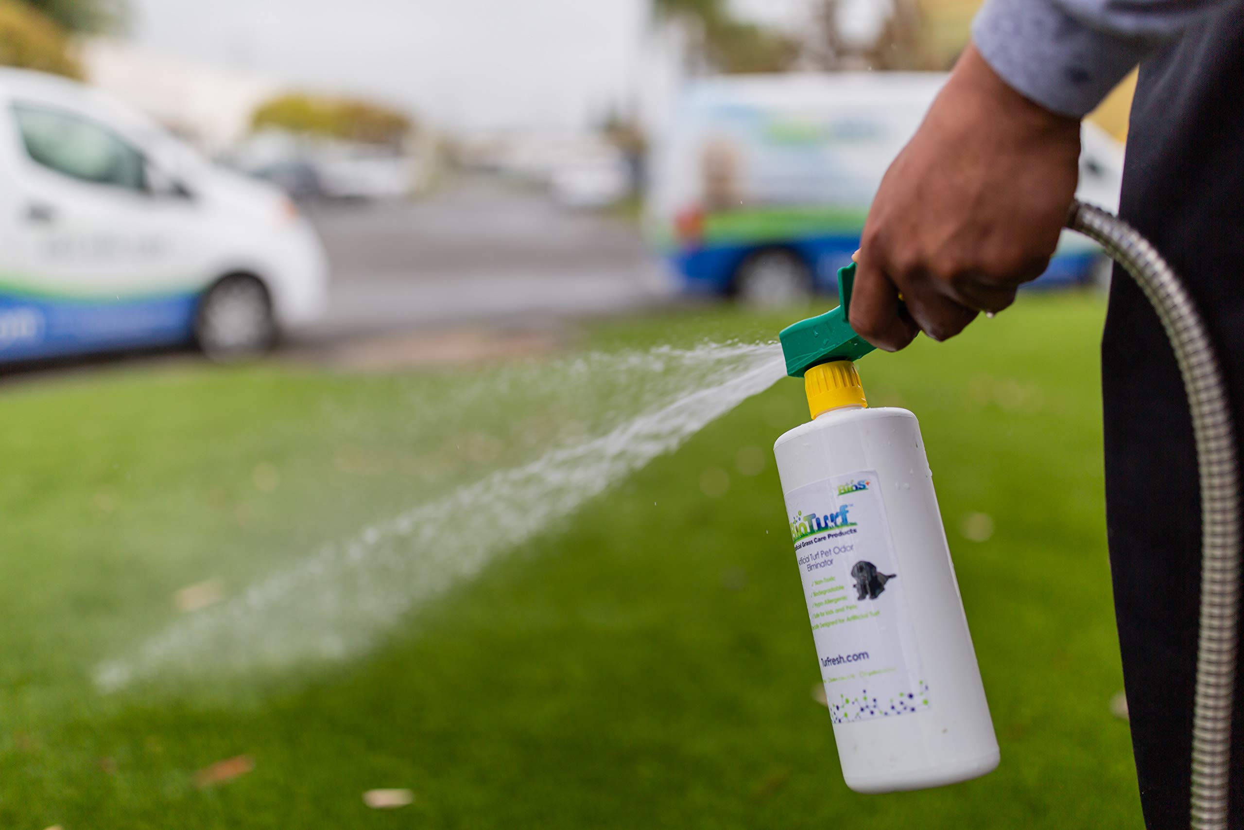 TurFresh BioTurf BioS+ Odor Eliminator - 1 Gallon Artificial Turf Cleaner for Pet Urine & Yard Deodorizer with Sprayer Set