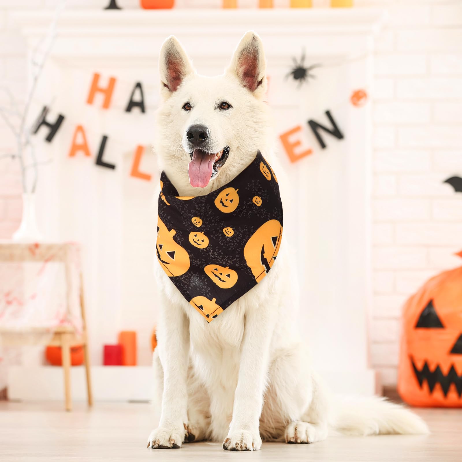 Kigeli 100 Pack Halloween Dog Bandanas Adjustable Triangle Bibs Scarf Ghost Halloween Pumpkin Spider Web Pet Bandanas Costumes H