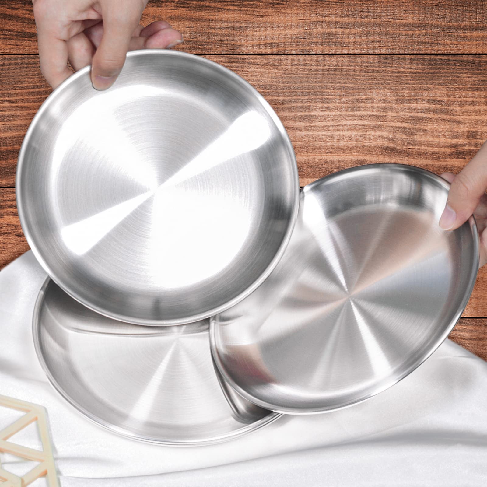 Stainless Steel Cat Dishes for Food and Water Bowls for Small and Medium Pets Relief of Whisker Fatigue -2 Sets Shallow Style