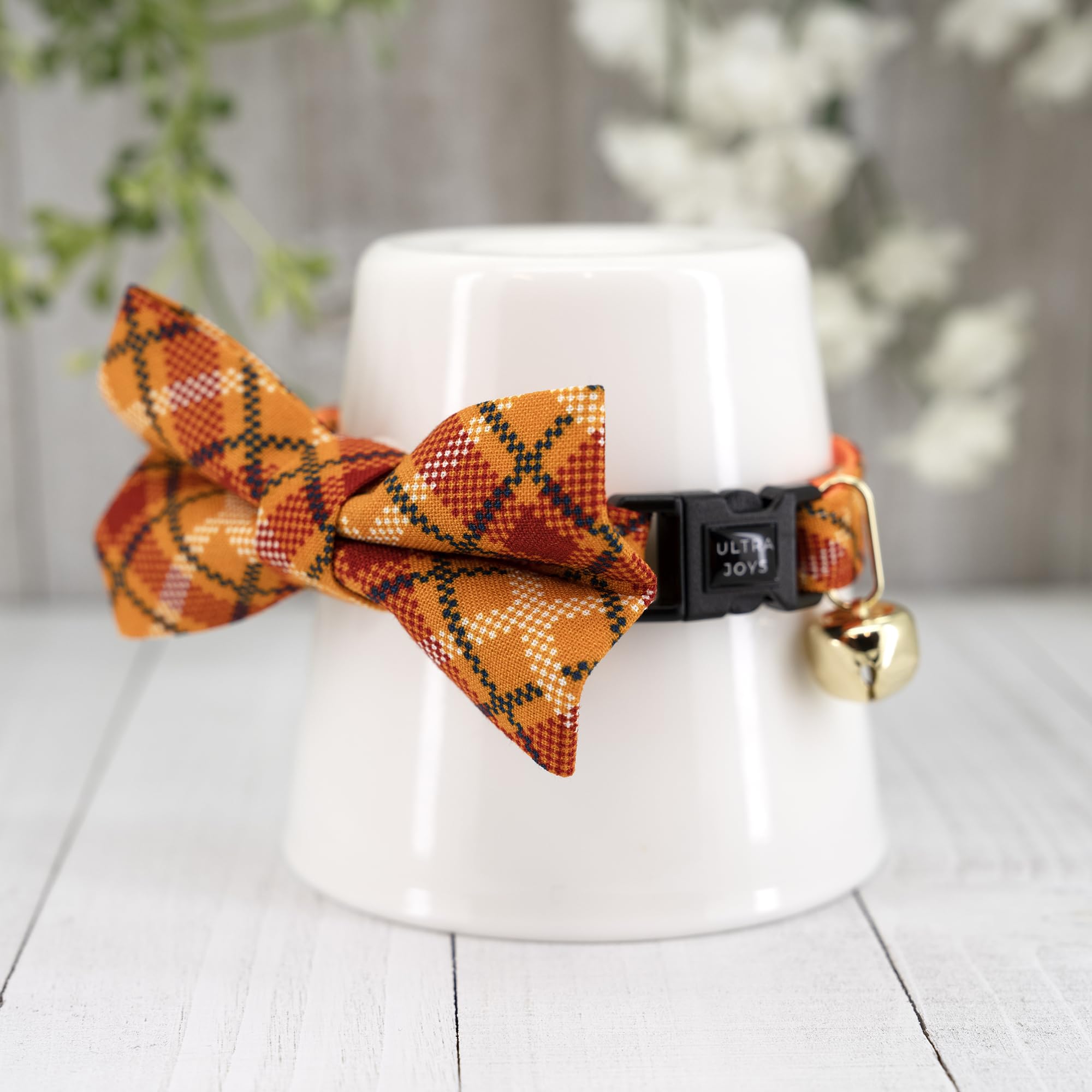 Ultra Joys Cat Collar With Bells - Breakaway For Cats, Kitten Collar - Boy & Girl Cat Collars - Orange Plaid Large