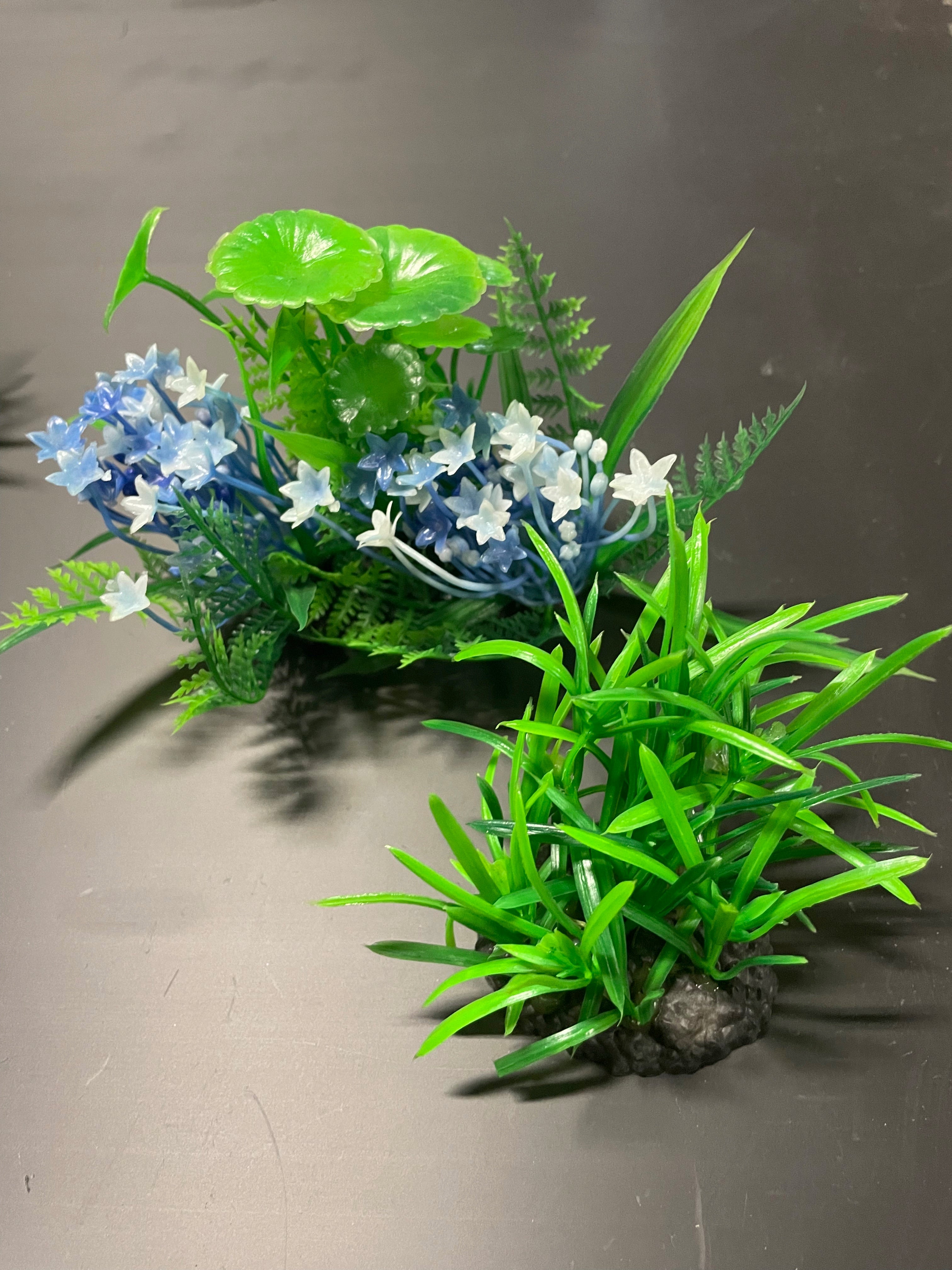 PREMIUM Small Artificial Aquarium Plants - Set of 2 - Aquatics Safe