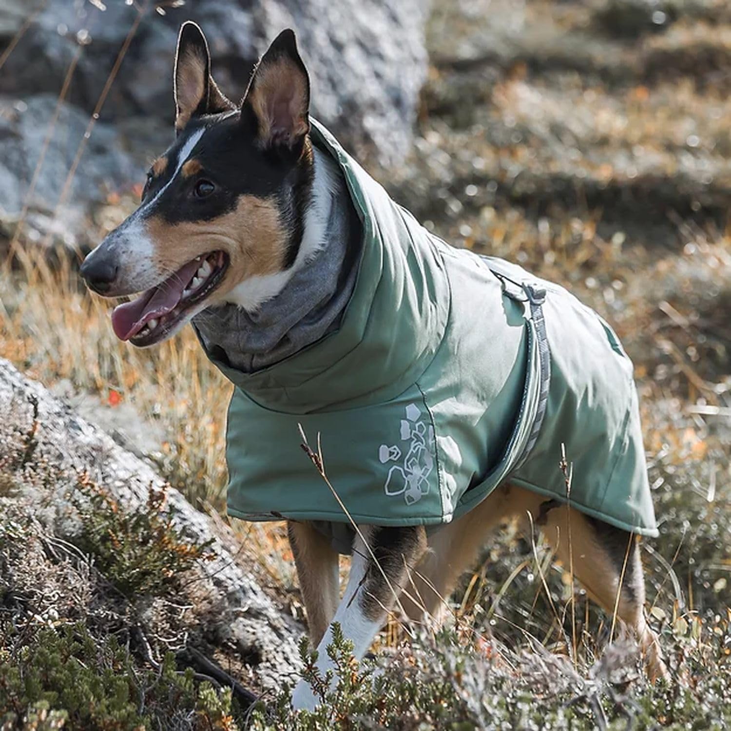 Hurtta Eco Extreme Warmer 2, Winter Dog Coat, Cinnamon, 16 In