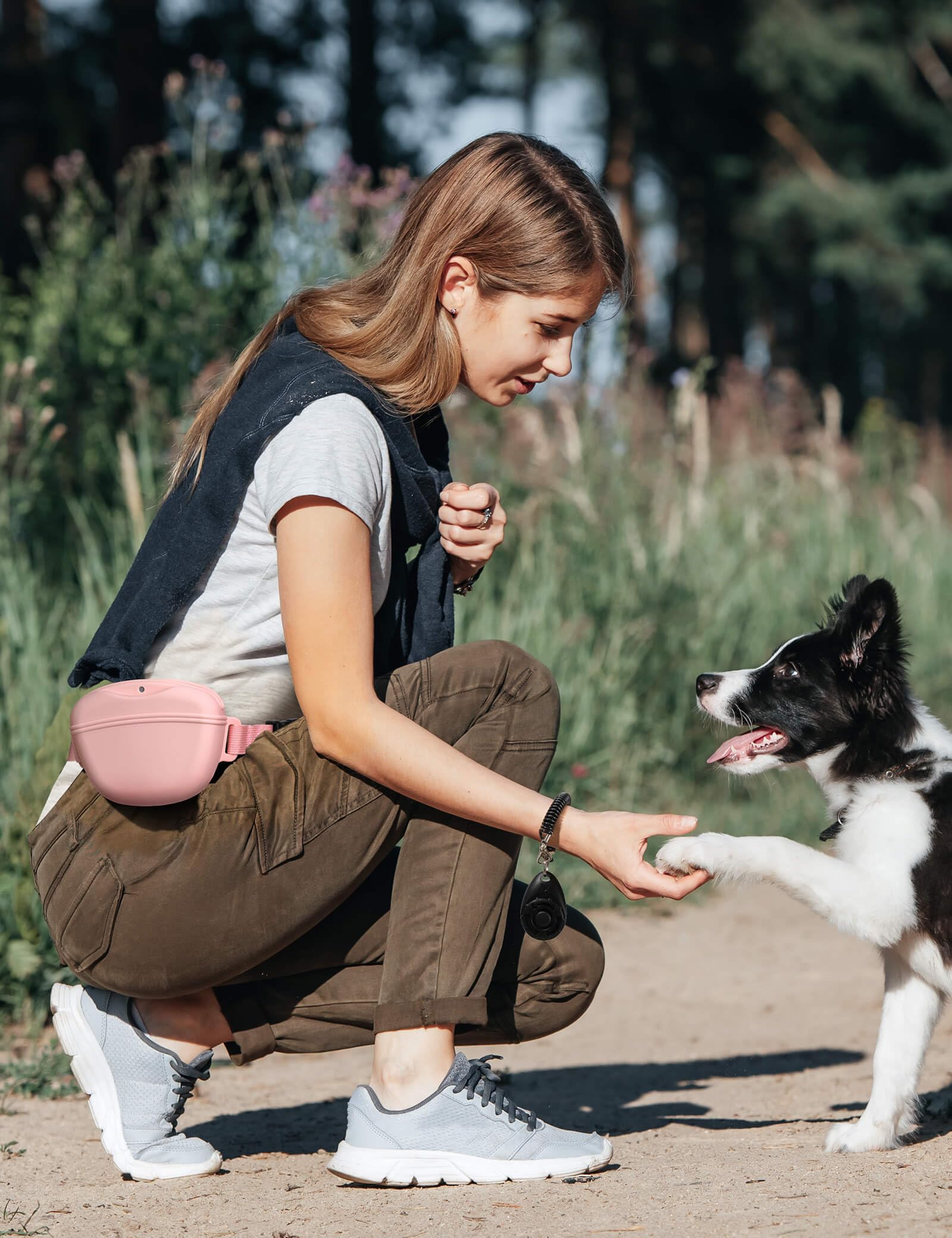 heouvo Dog Treat Pouch with Training Clicker, Upgrade Stronger Magnetic Closure to Avoid Spilling, 1.67 Cup Silicone Treat Bag F