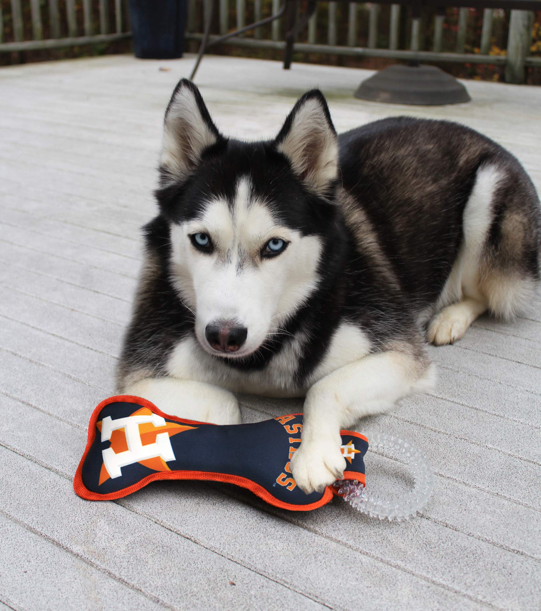 Mlb Houston Astros Bone Shaped Dental Dog Tug Toy With Squeaker. Tough Pet Toy For Healthy Fun, Teething, And Cleaning Pet'S Tee