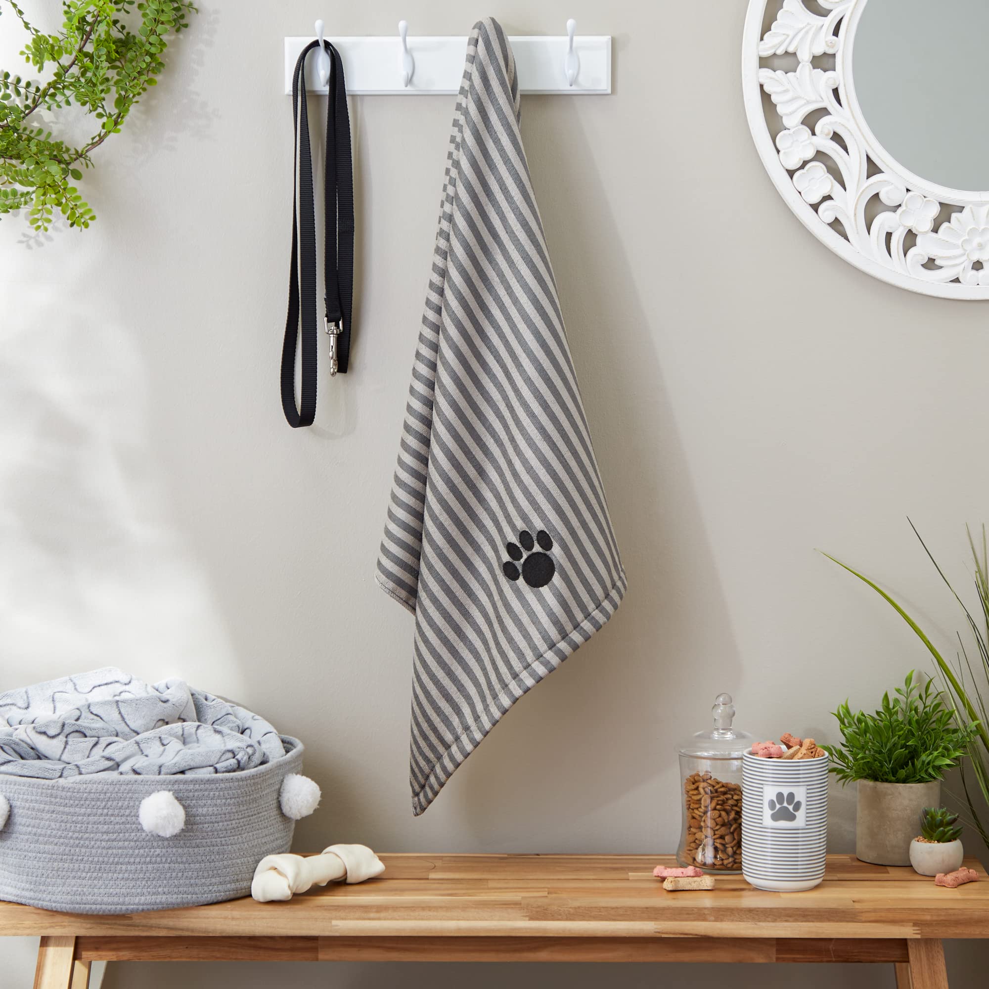 Bone Dry Pet Grooming Towel Collection Absorbent Microfiber X-Large, 41X23.5'', Striped Gray
