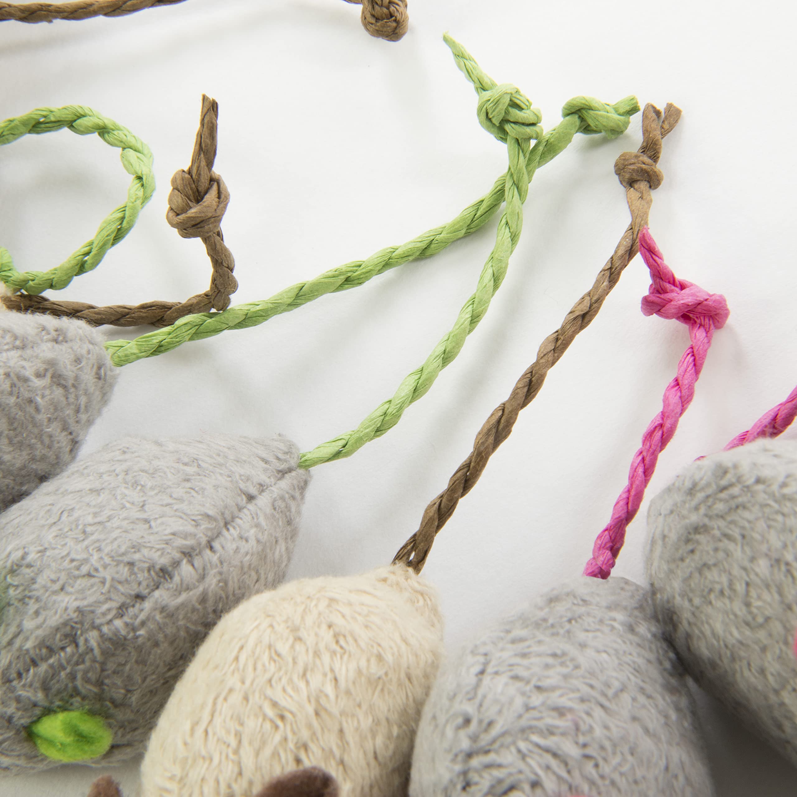 Smartykat Skitter Critters Value Pack Catnip Cat Toys - Gray/Cream, Set Of 10
