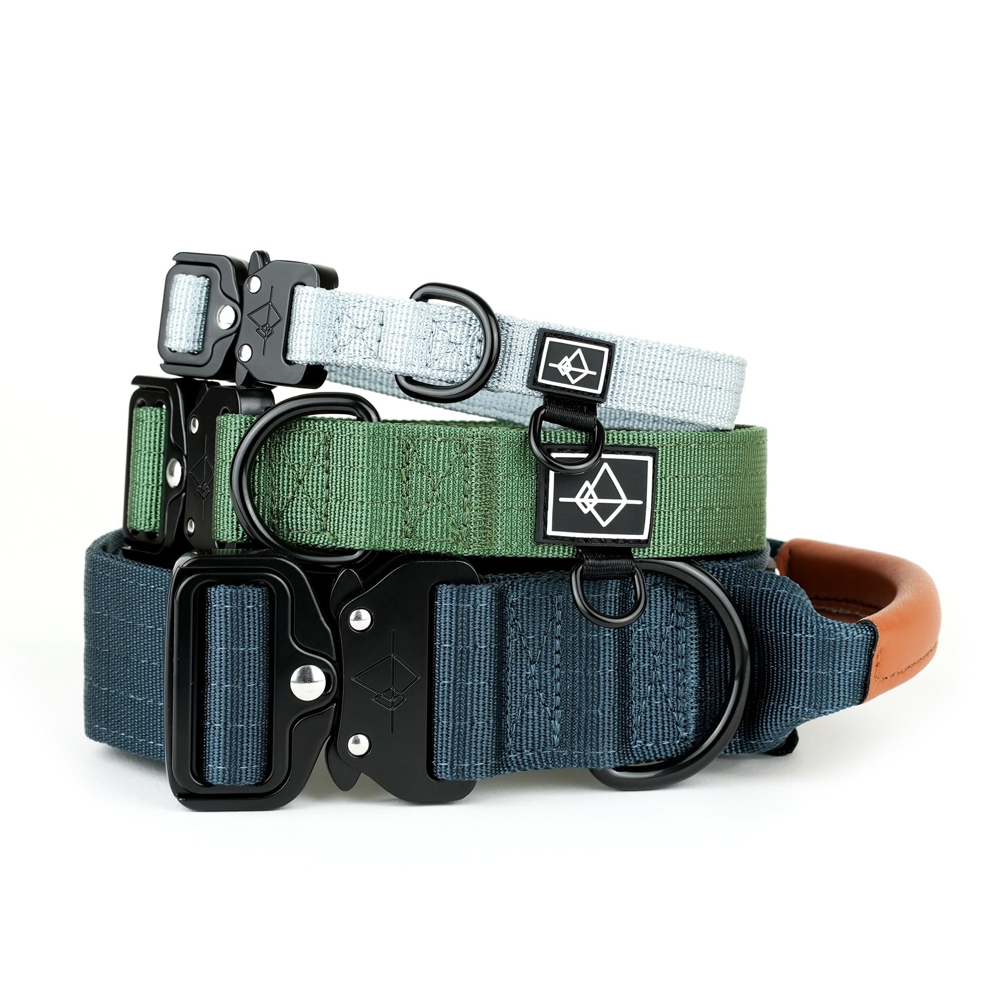 Made to ROAM Premium Dog Collar - Adjustable Heavy Duty Nylon Collar with Quick-Release Metal Buckle (New York Afterlight, Size