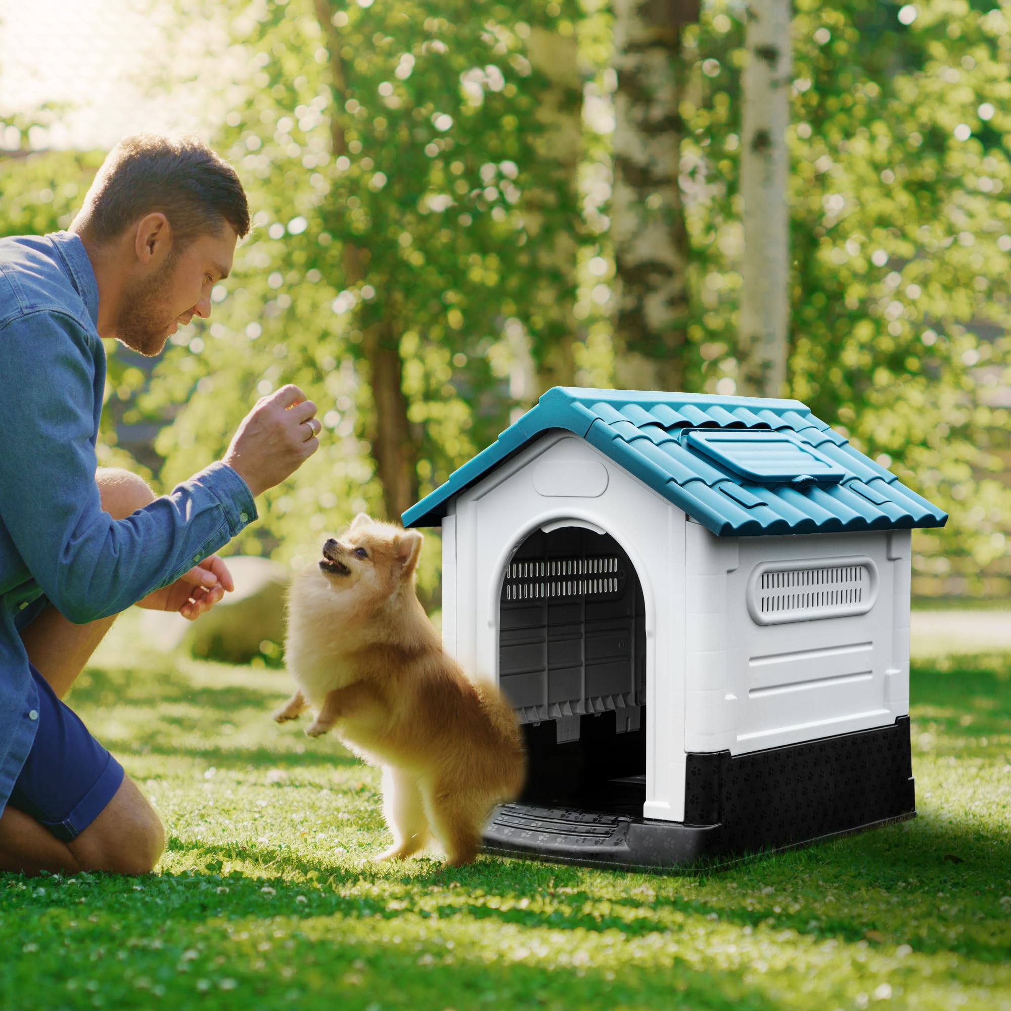 Yitahome 33.1' Folding Large Dog House Outdoor Plastic Doghouse With Adjustable Skylight And Elevated Base Water Resistant Pet