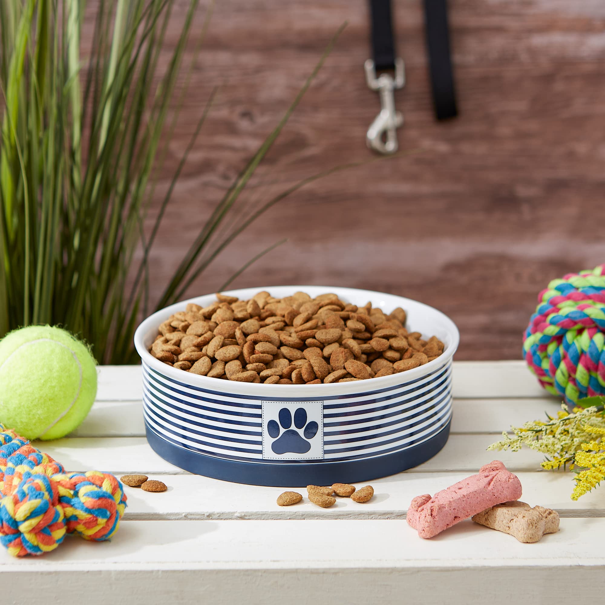 Bone Dry Paw & Patch Ceramic Pet Collection, Large Bowl, 7.5x2.4, Nautical Blue