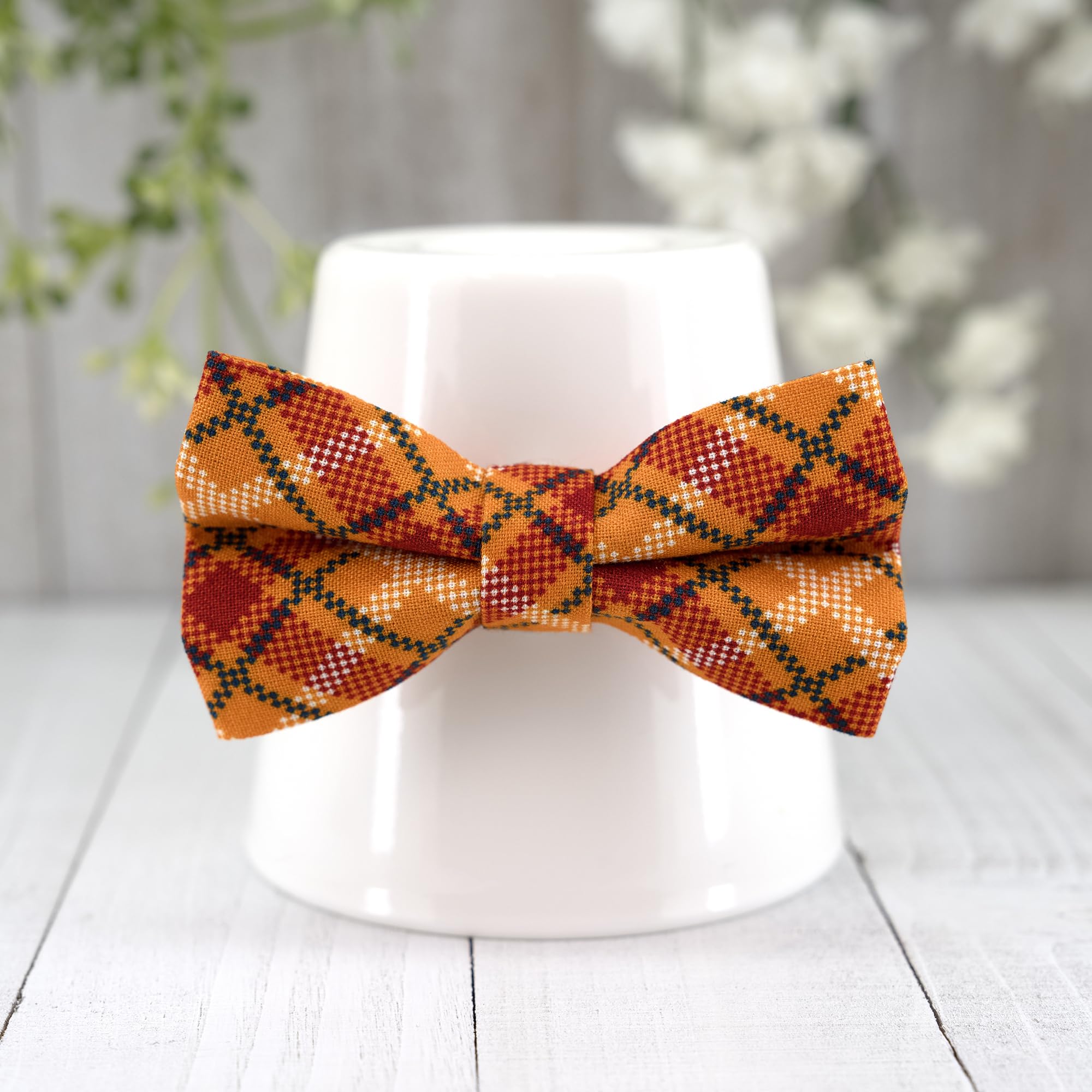 Ultra Joys Cat Collar With Bells - Breakaway For Cats, Kitten Collar - Boy & Girl Cat Collars - Orange Plaid Large