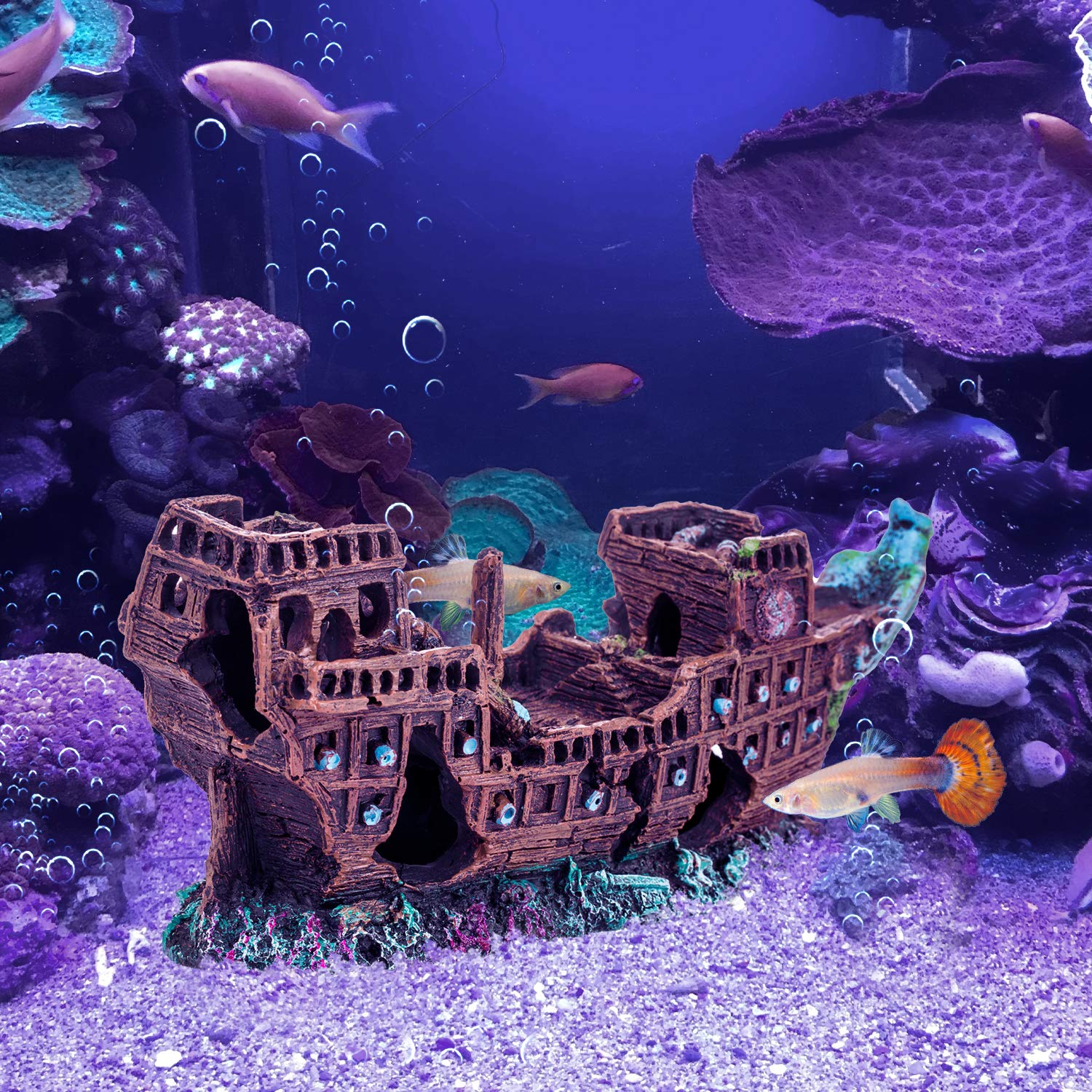 Creomg Aquarium Decorations, Aquarium Pirate Ship Decorations Fish Tank Ornaments Resin Material Shipwreck Decorations, Eco-Friendly For Freshwater Saltwater Aquarium Fish Tank Decor Sunken Ship