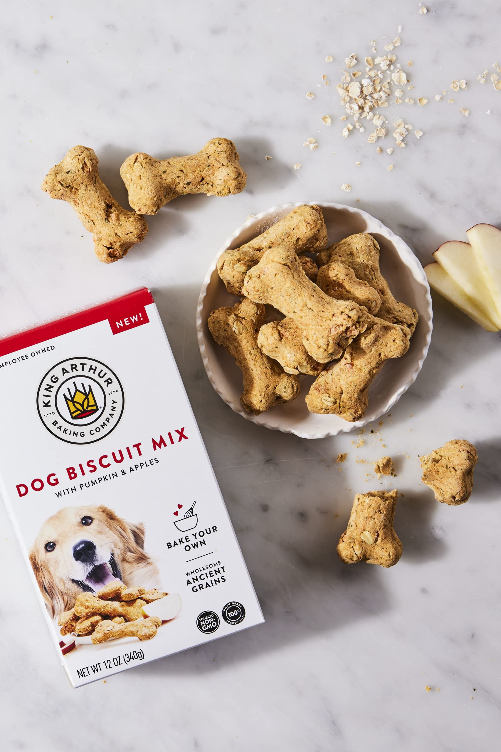 King Arthur Dog Biscuit Mix, Pumpkin & Apple, Homemade Dog Treats, 12oz