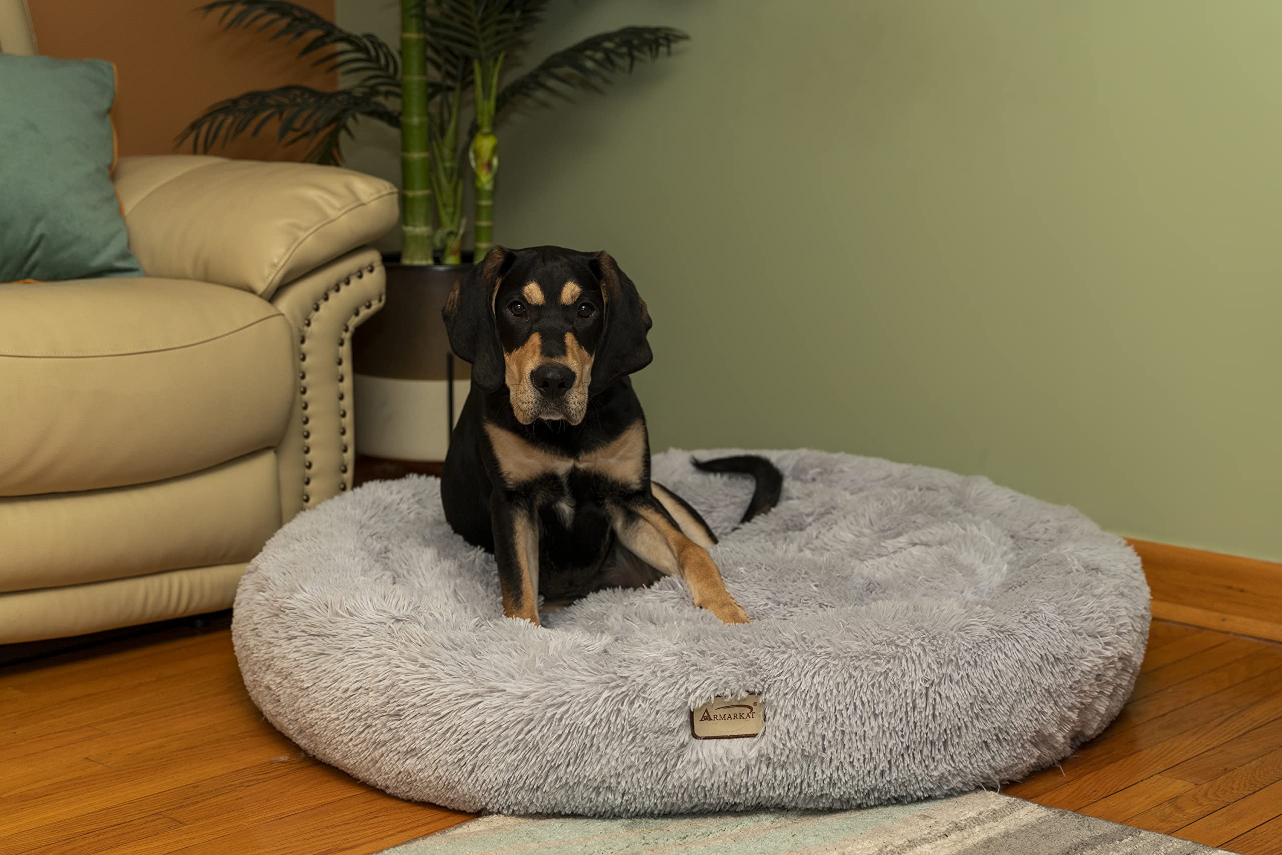 Armarkat Extra Large, Fluffy Gray Round Cat Bed - C71NHS