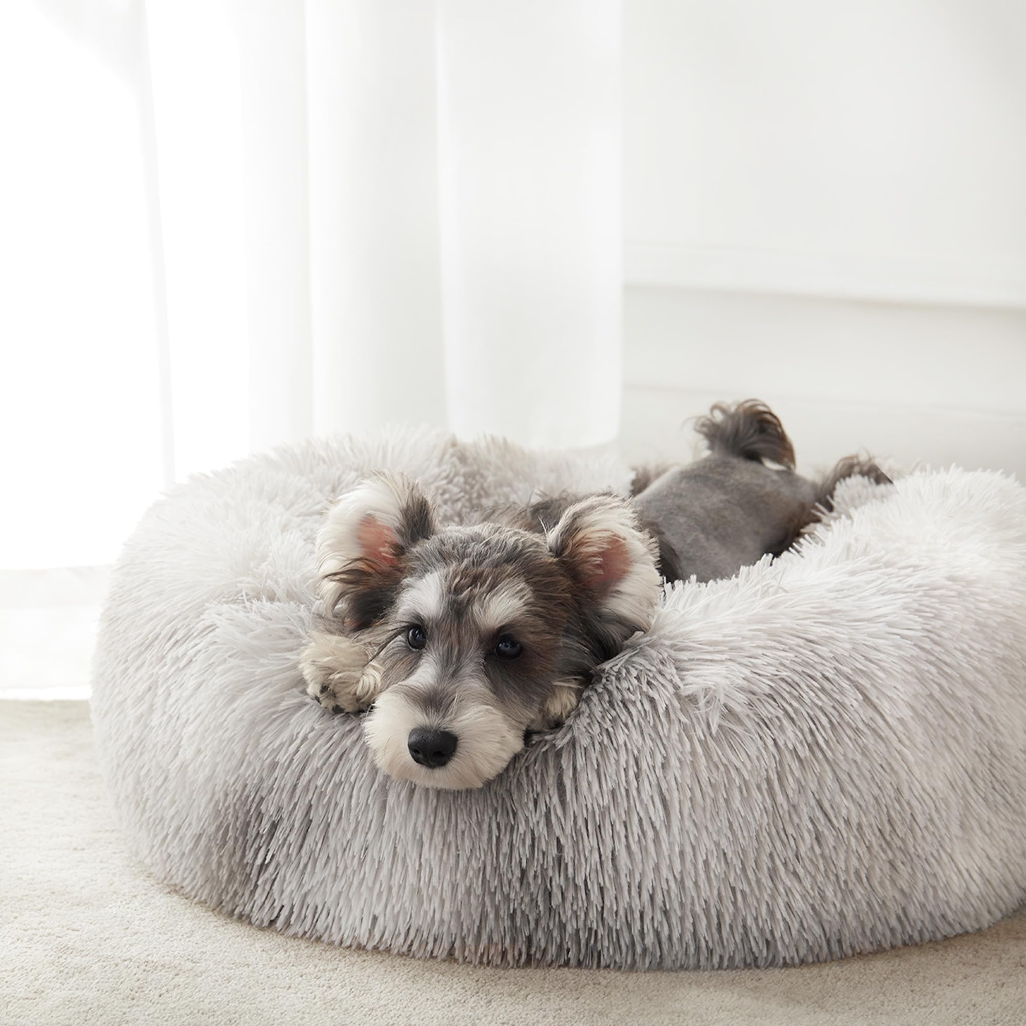 WESTERN HOME WH Calming Dog & Cat Bed, 27" Soft Faux Fur, Anti-Anxiety Donut Cuddler, White Grey