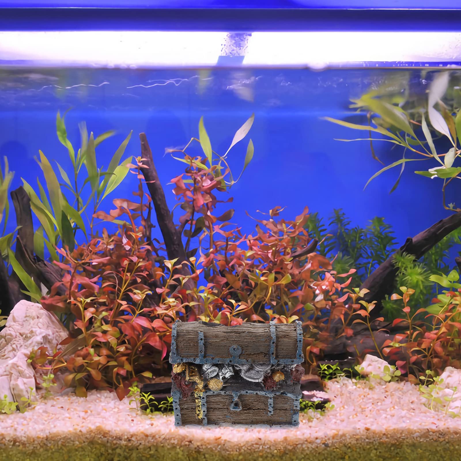 Aquarium Ornament, Simulation Treasure Chest Fish Tank Decoration Resin Hide Castle Ornament Underwater Landscape Decor
