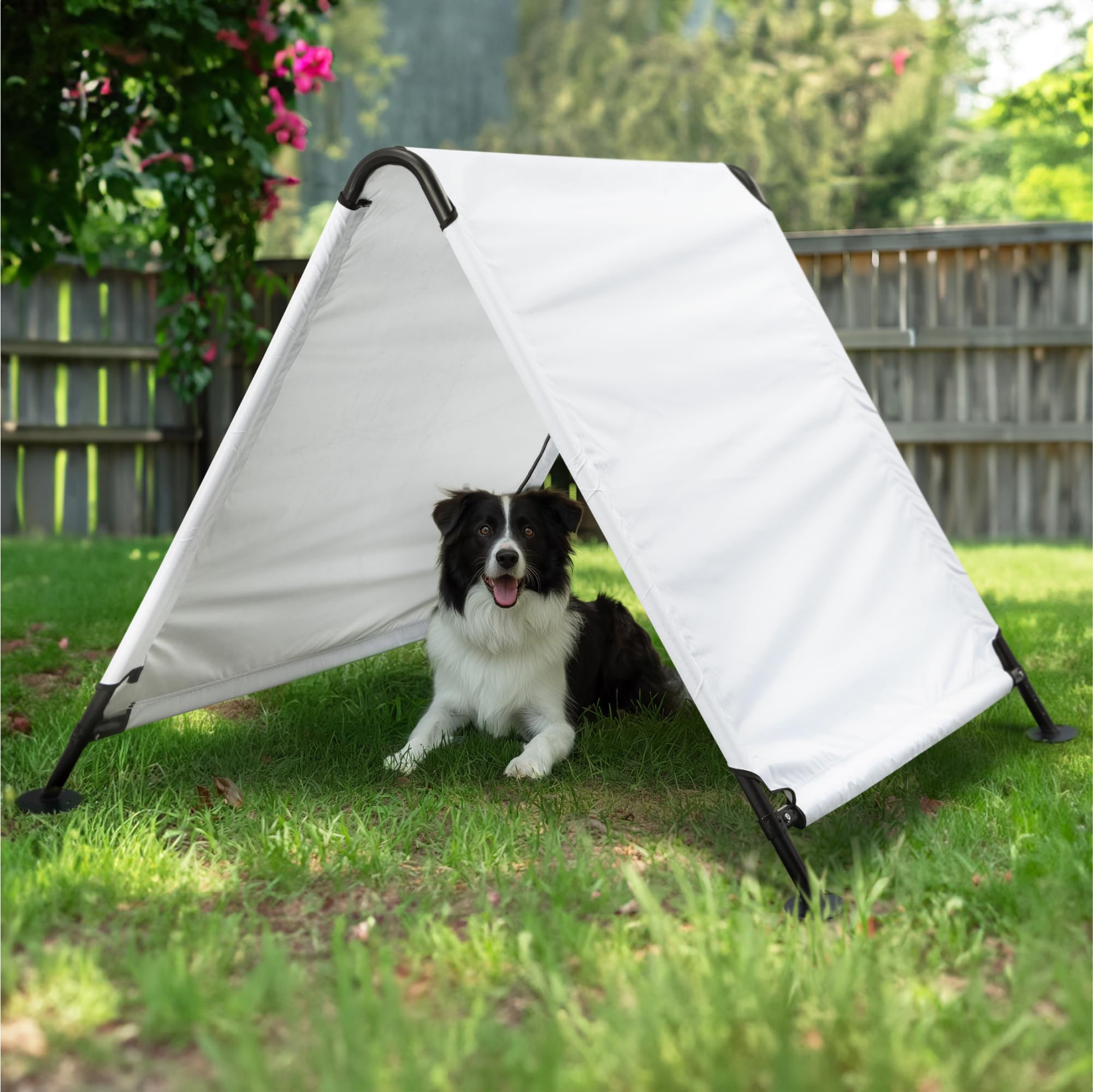 Navaris Triangle Dog Shade Shelter - Uv Protected & Waterproof Outdoor Canopy For Pets - Sturdy Pop Up Tent With Cooling White F