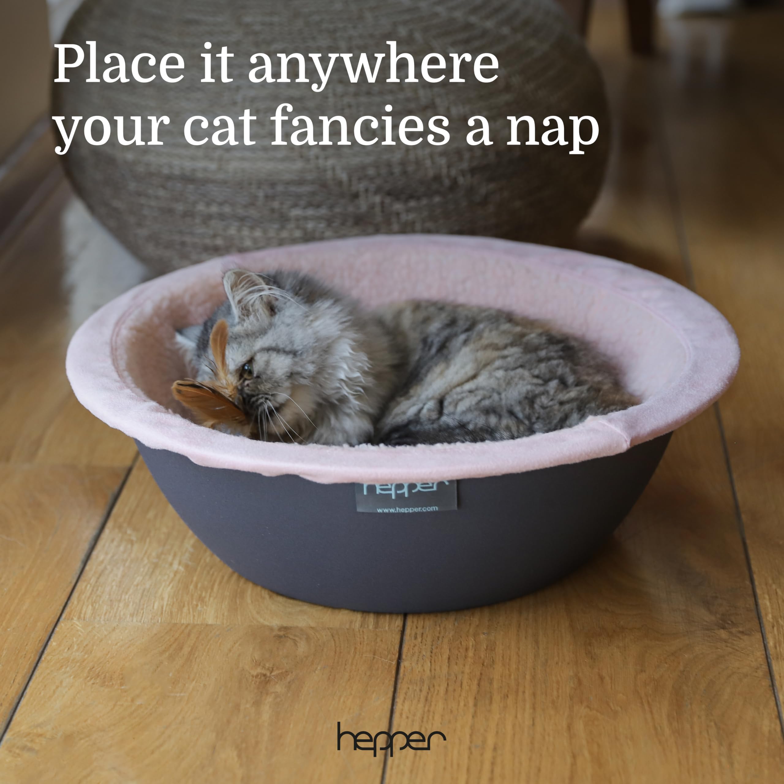 Hepper Cat Nest - Washable Round Cat Bed with Fleece Liner - Small Indoor Cat Bed - Grey/Pink