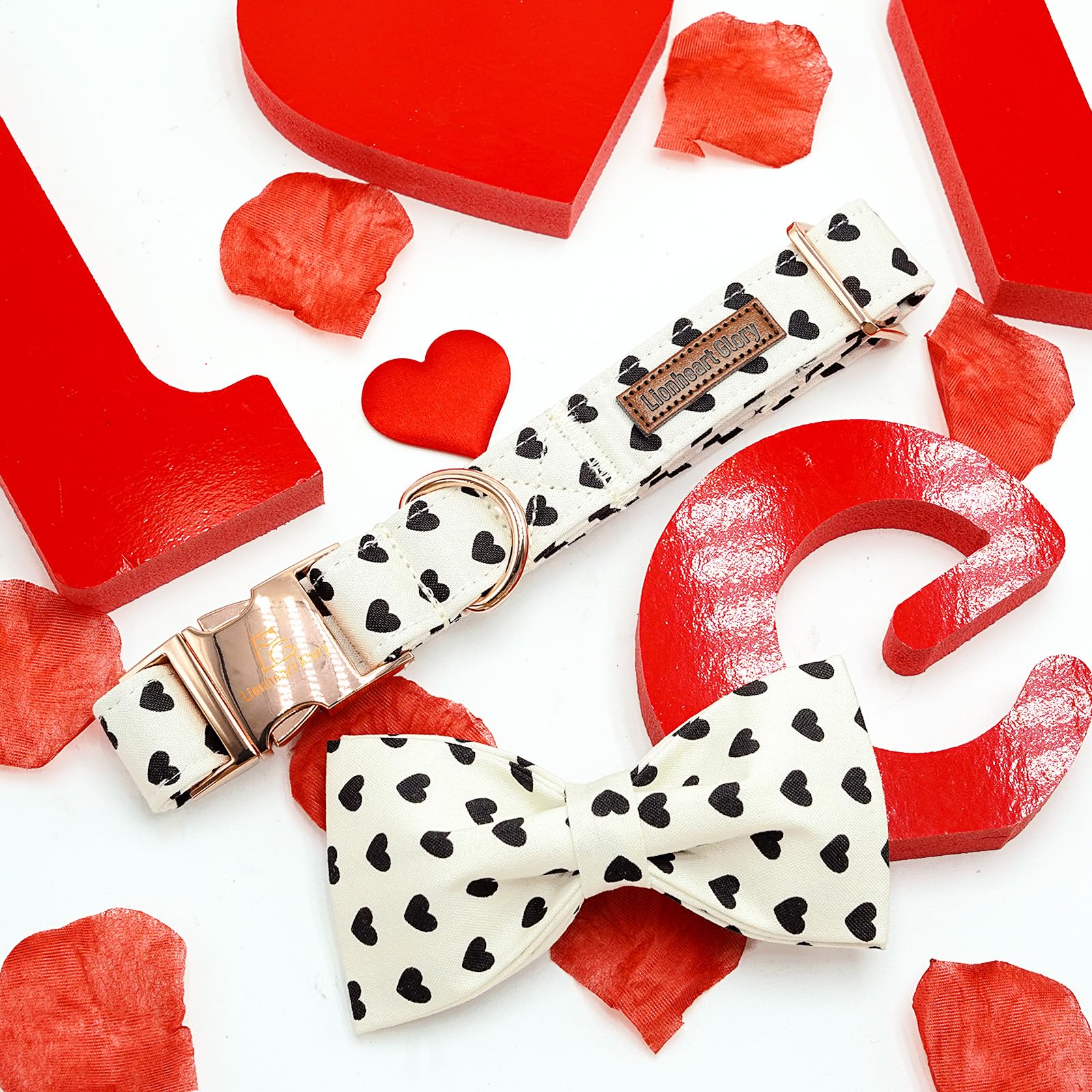 Lionheart Glory Dog Bow Collar Valentine'S Day Dog Collar For X-Large Dogs Hearts Print Dog Collar With Bowtie Spring Dog Collar