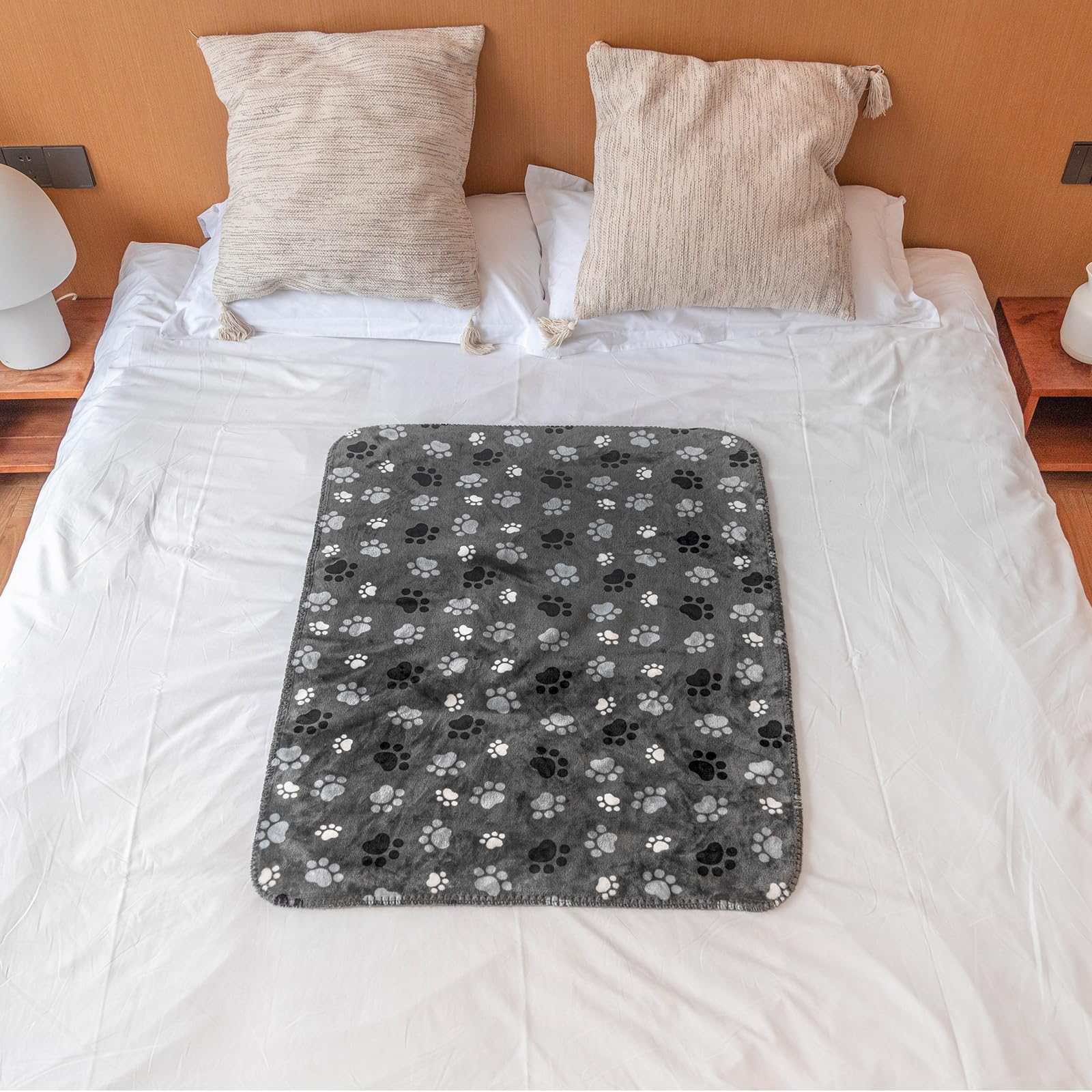 AIWEK Waterproof Pet Blanket Dog Blankets, Pattern Printing Super Soft Warm Fluffy Facecloth Sofa Car Bed Protector, Urine Proof